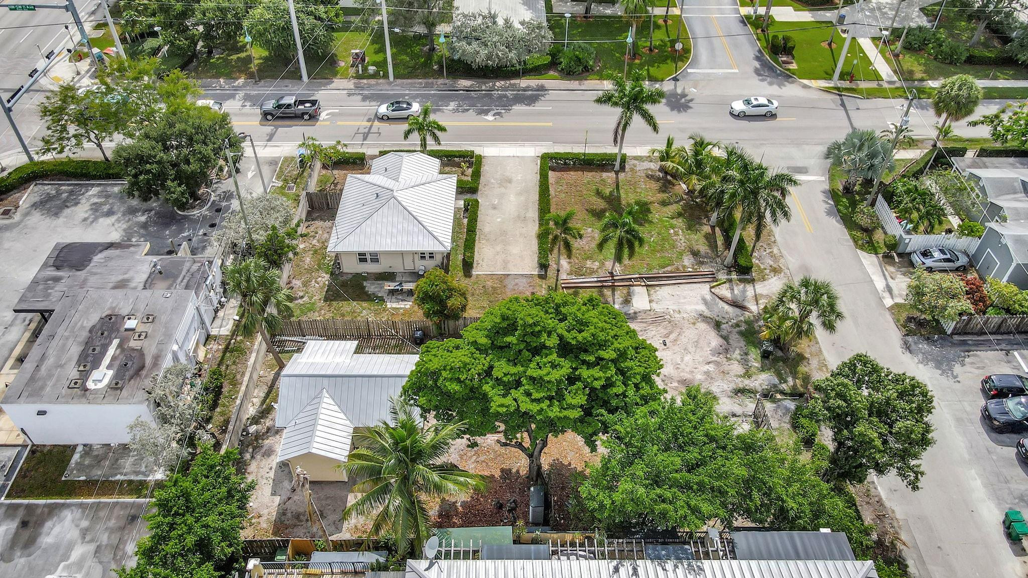 11 SW 11th Avenue