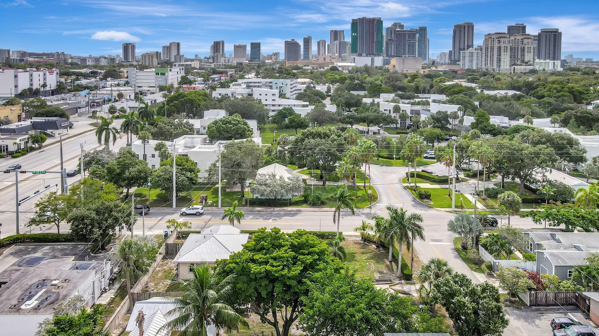 11 SW 11th Avenue