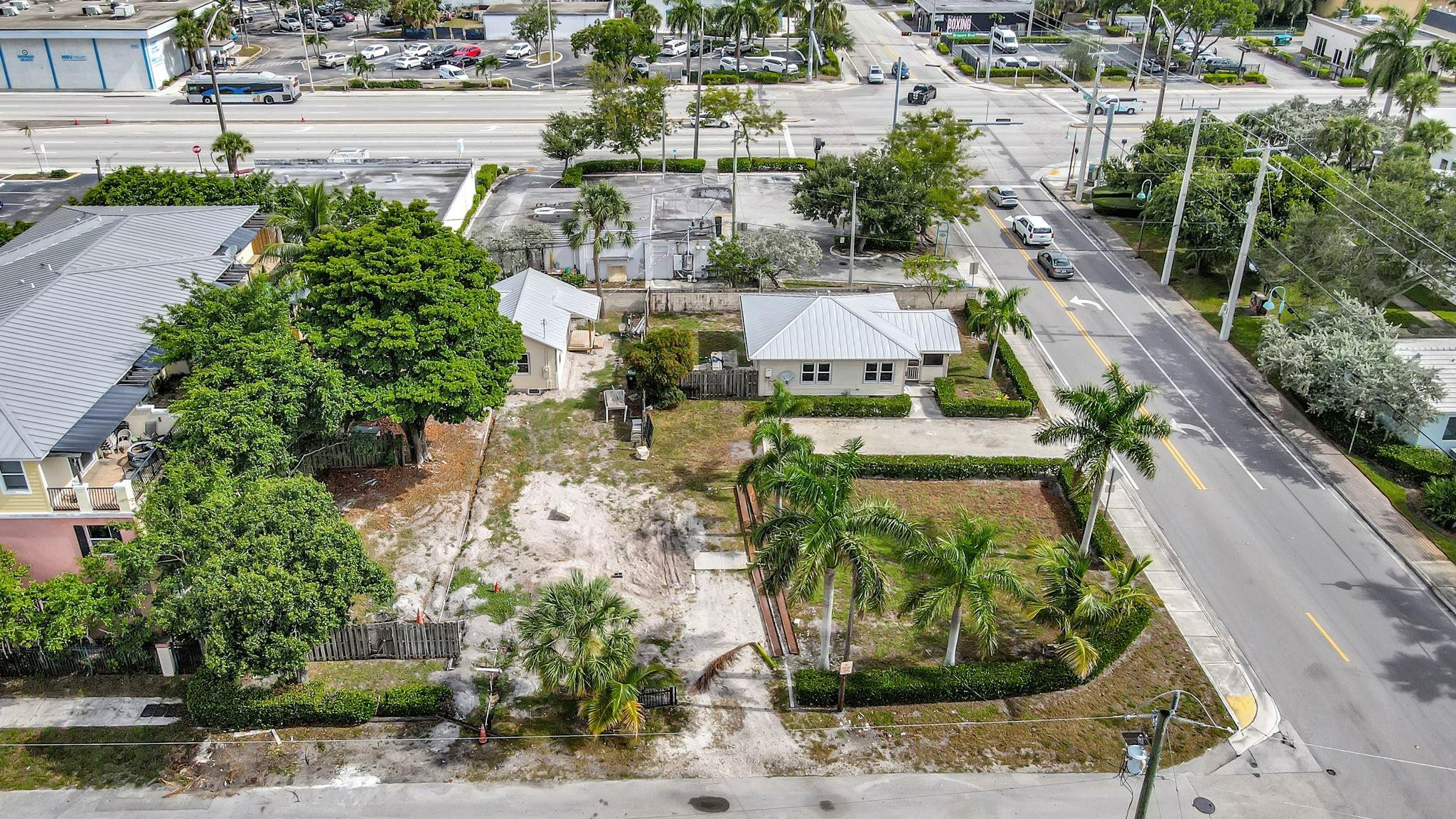 11 SW 11th Avenue