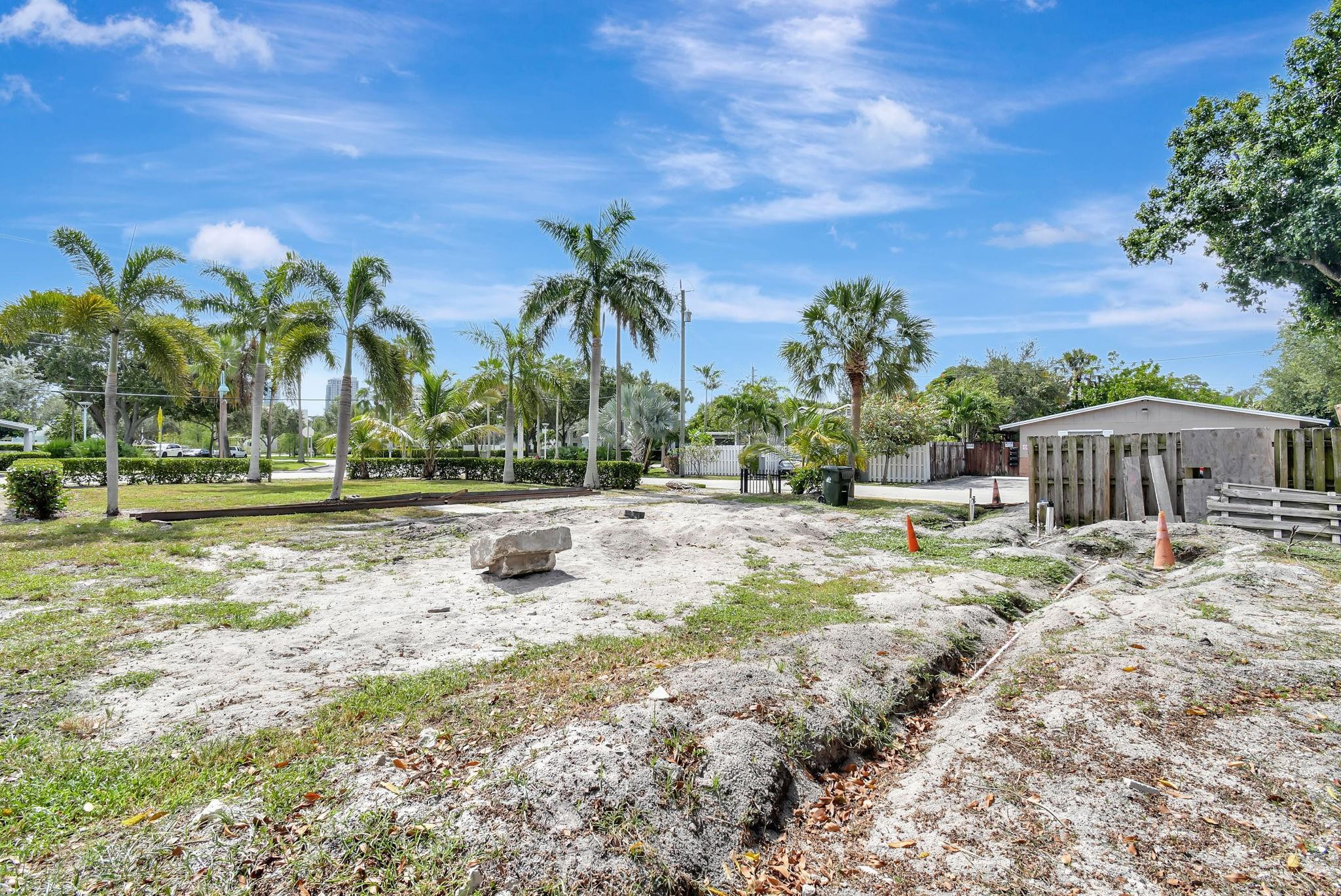11 SW 11th Avenue