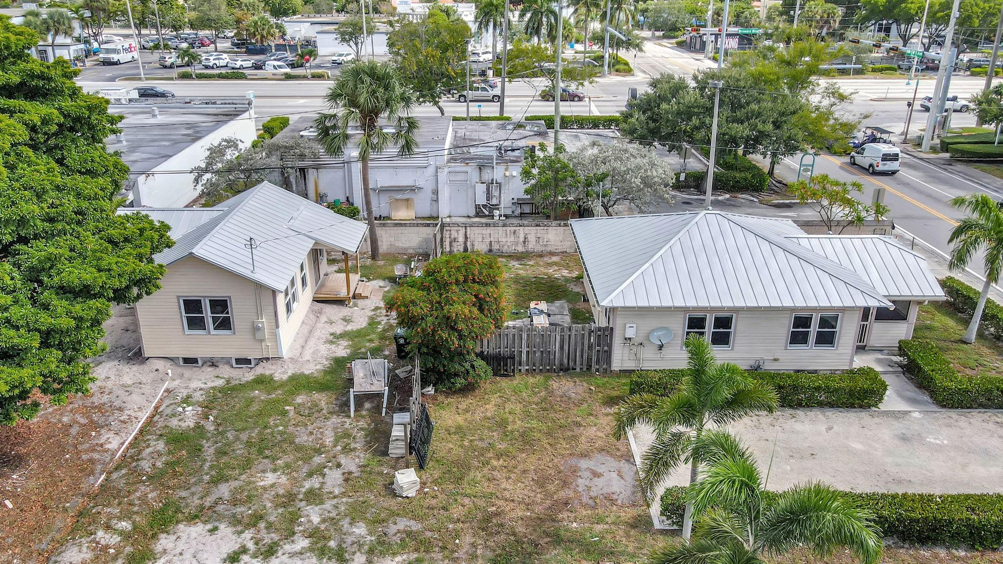 11 SW 11th Avenue