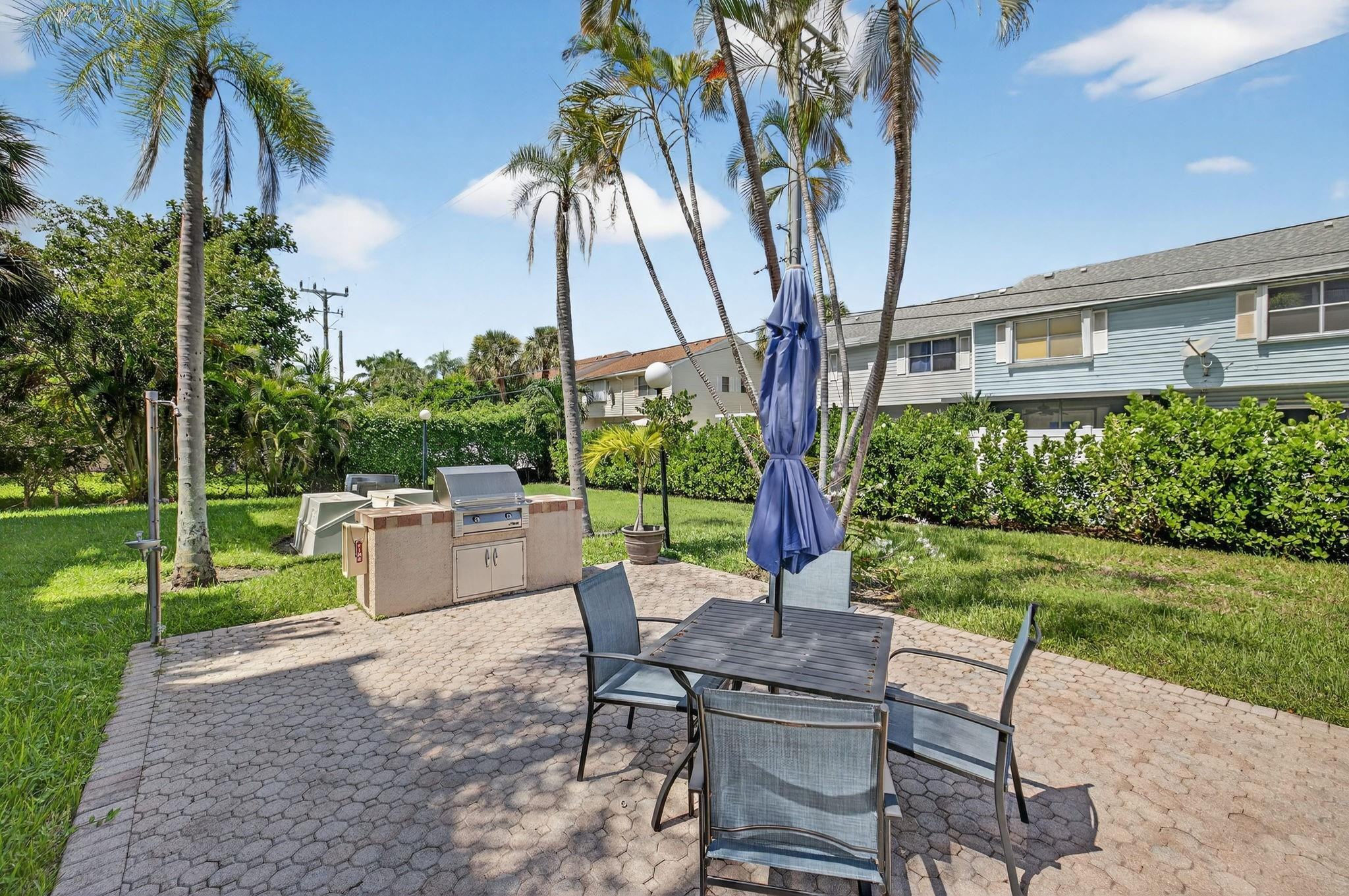 2707 NE 14th St Causeway 401