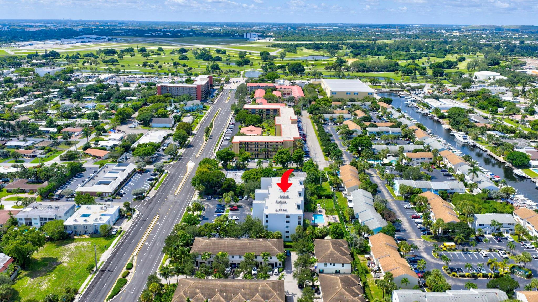 2707 NE 14th St Causeway 401
