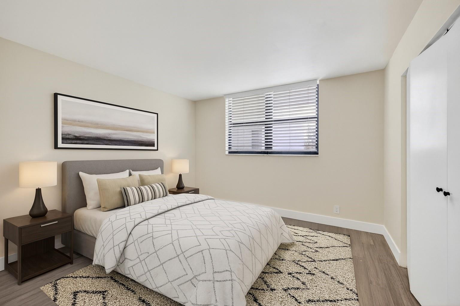 2707 NE 14th St Causeway 401