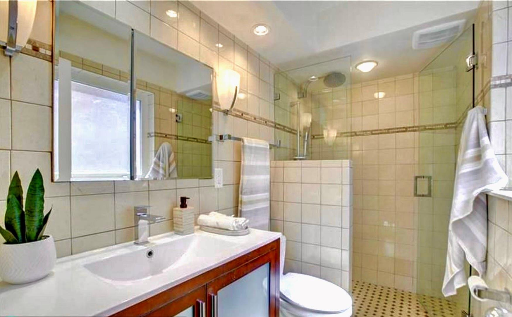 1473 NE 53rd Court
