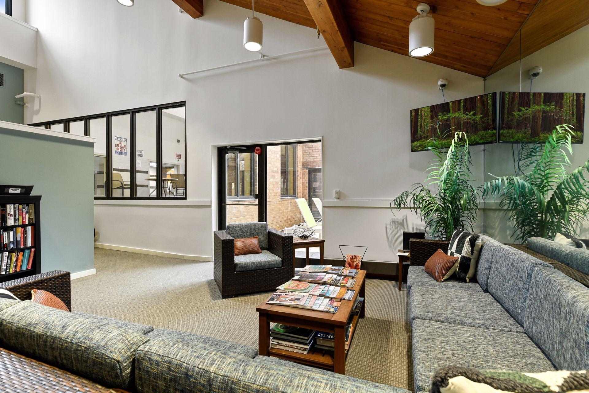 20 2nd Street NE Unit: P1509