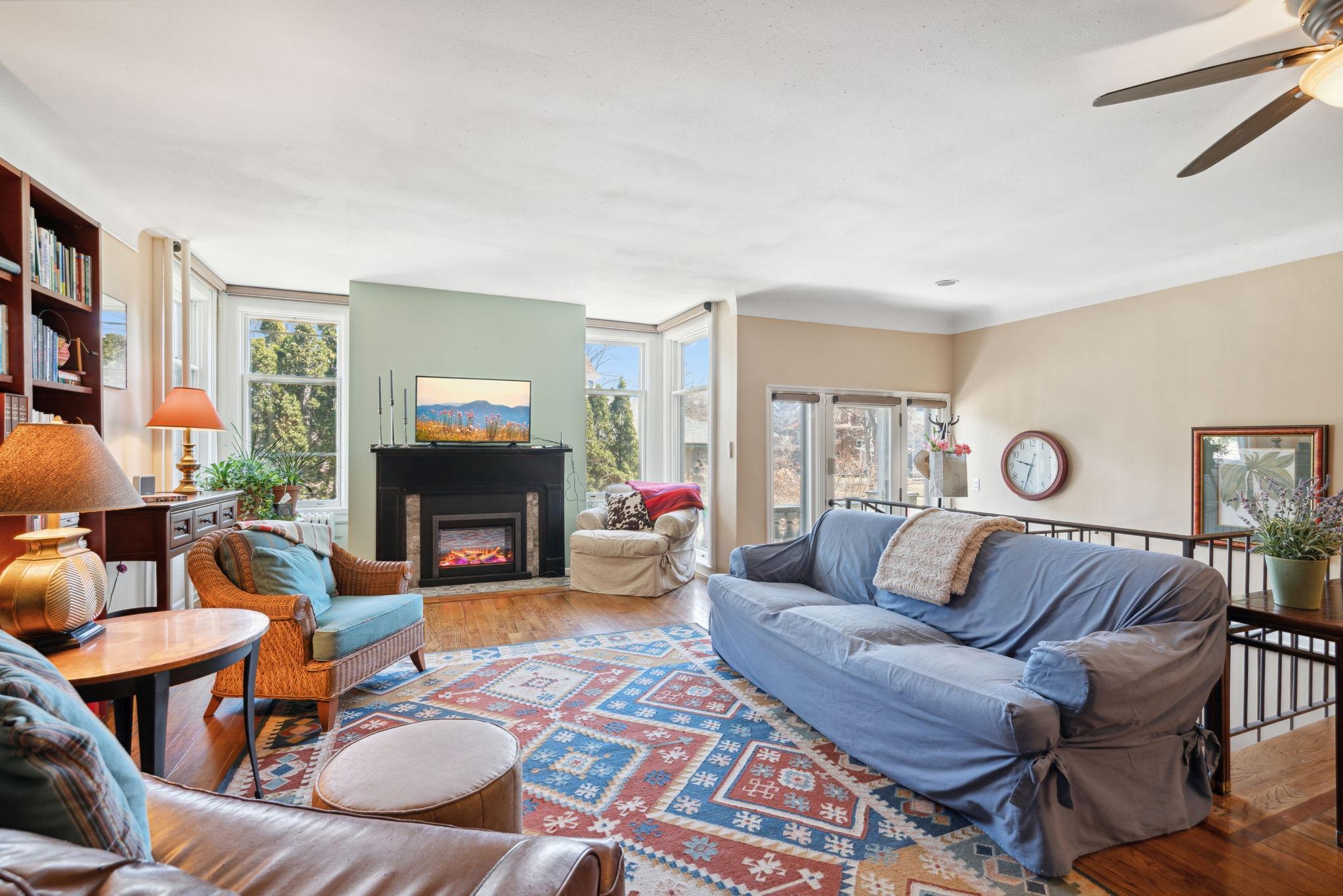 977 Portland Avenue Unit: 2