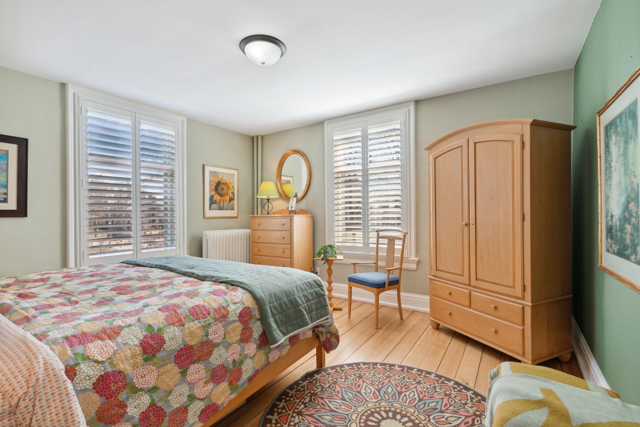 977 Portland Avenue Unit: 2