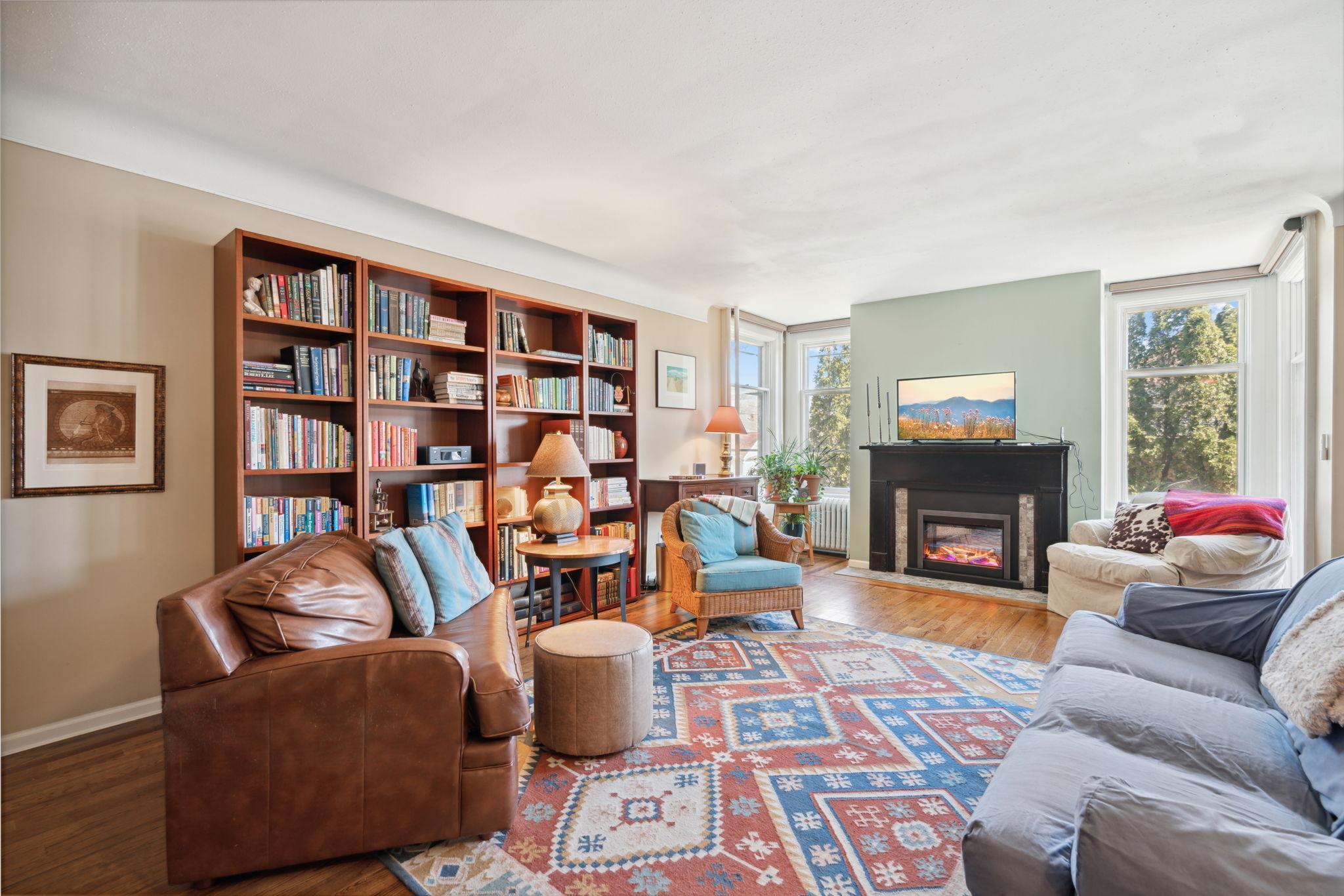 977 Portland Avenue Unit: 2