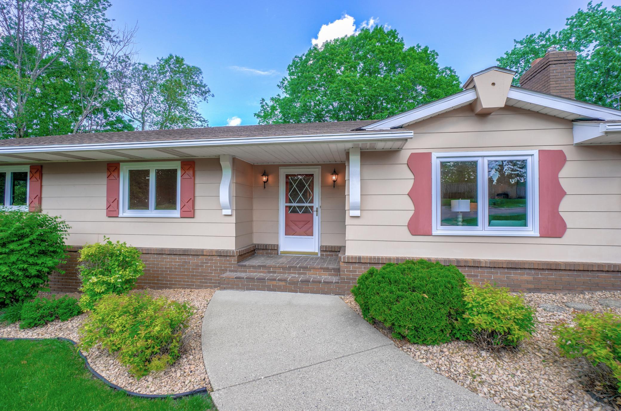 433 White Oak Drive