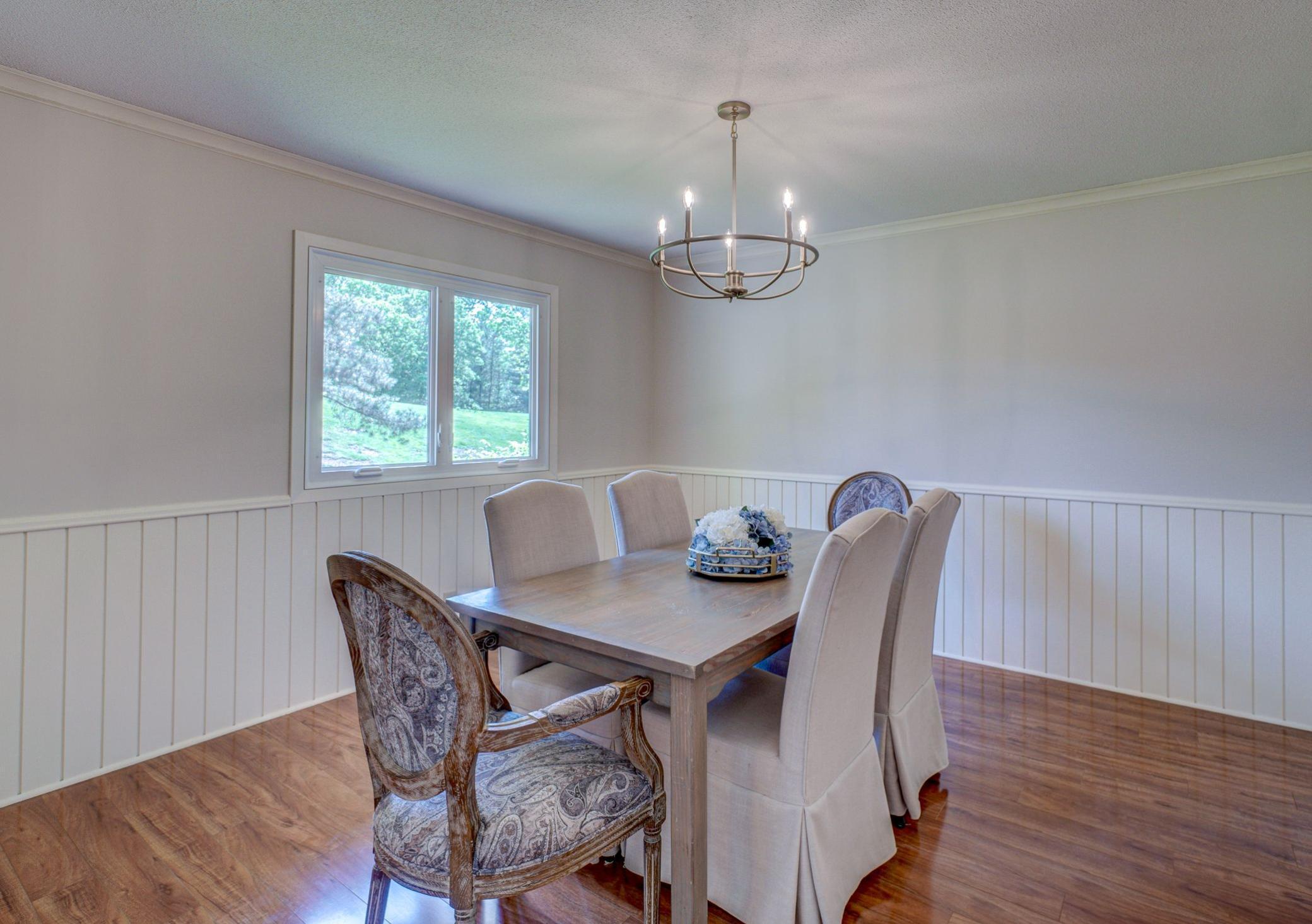 433 White Oak Drive