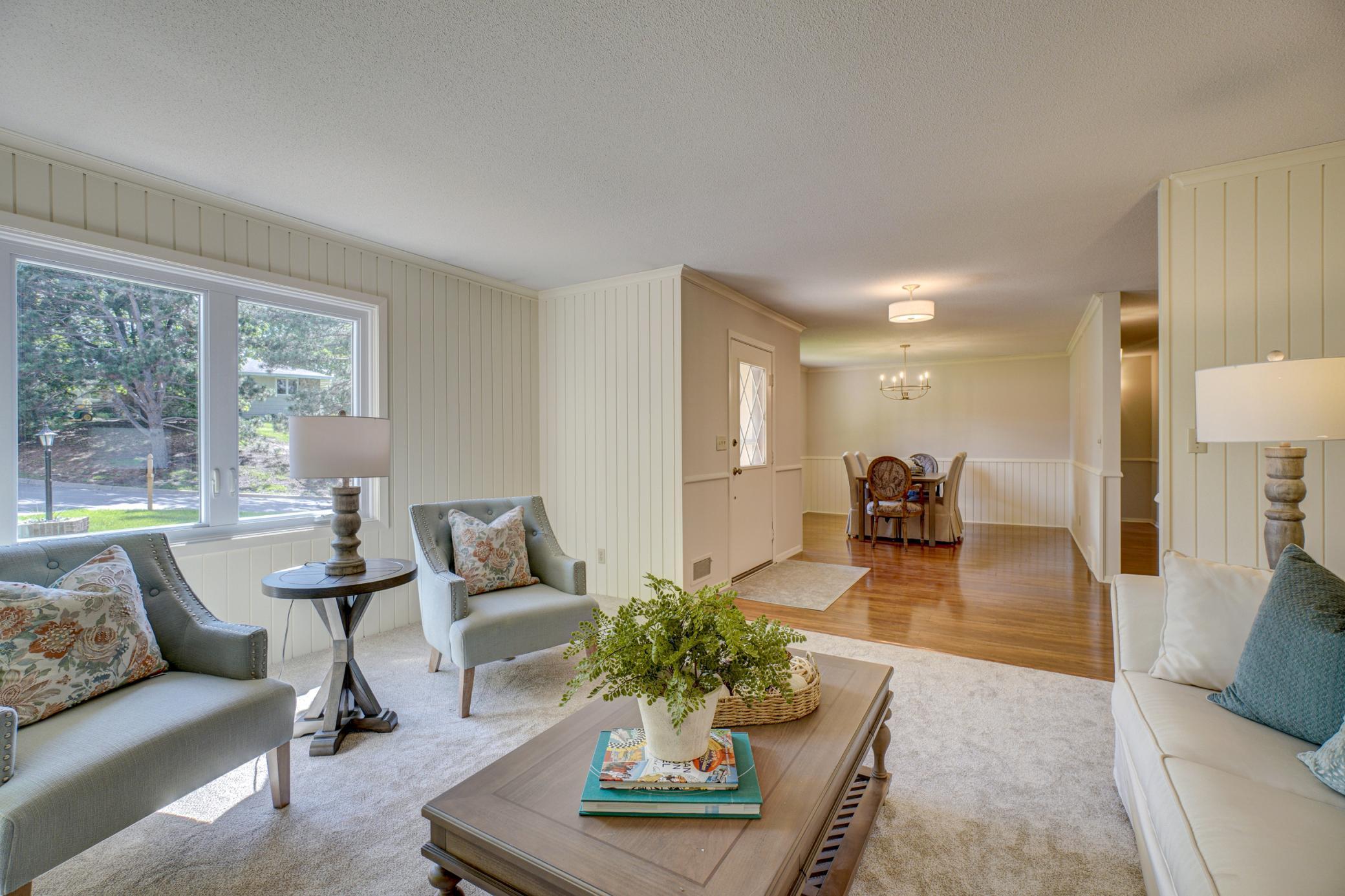 433 White Oak Drive