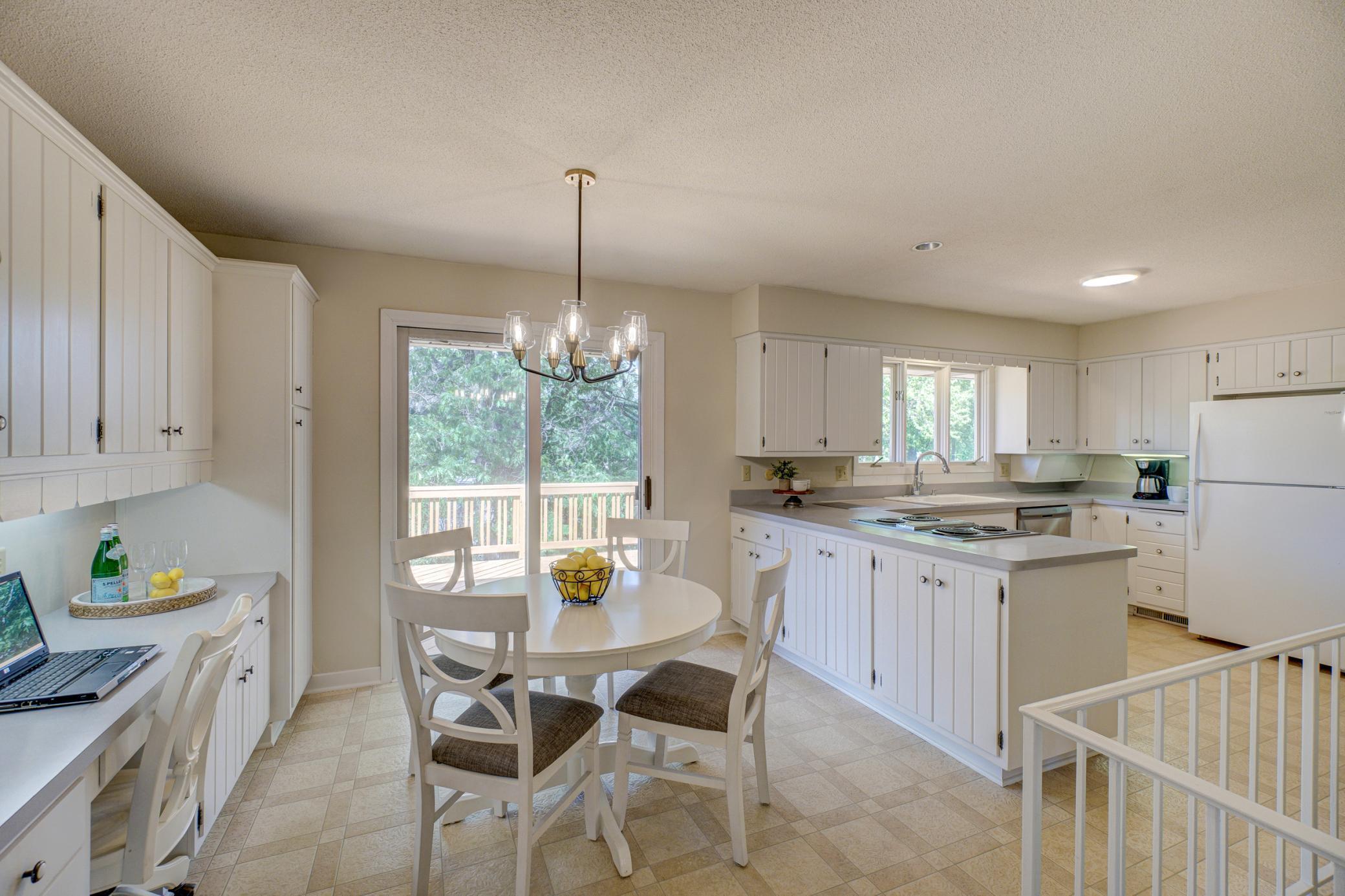 433 White Oak Drive