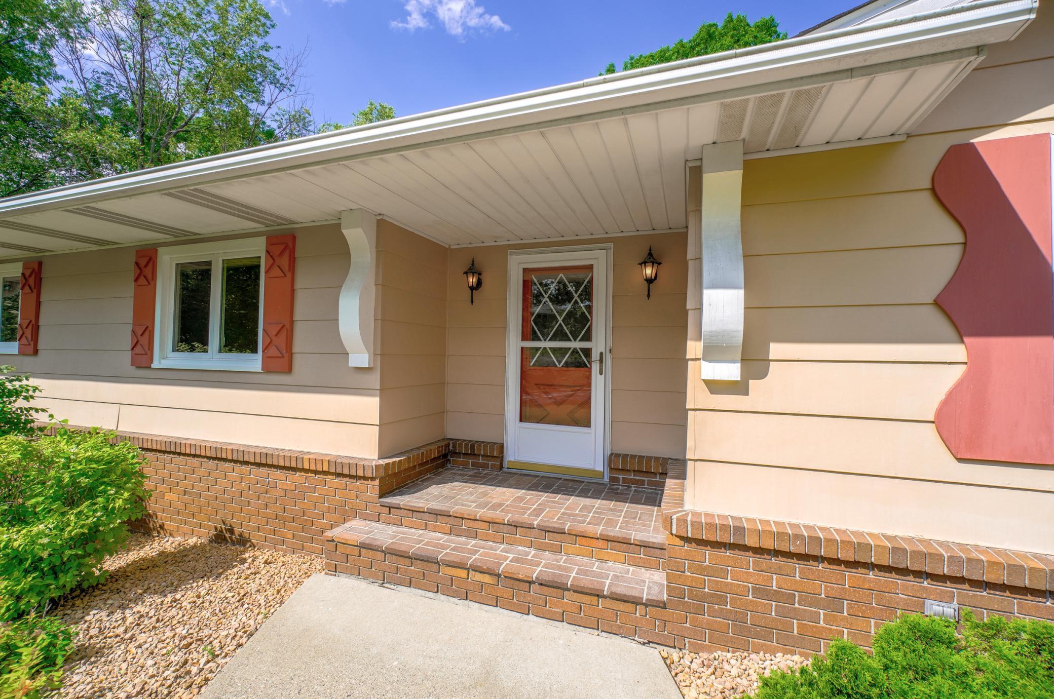 433 White Oak Drive