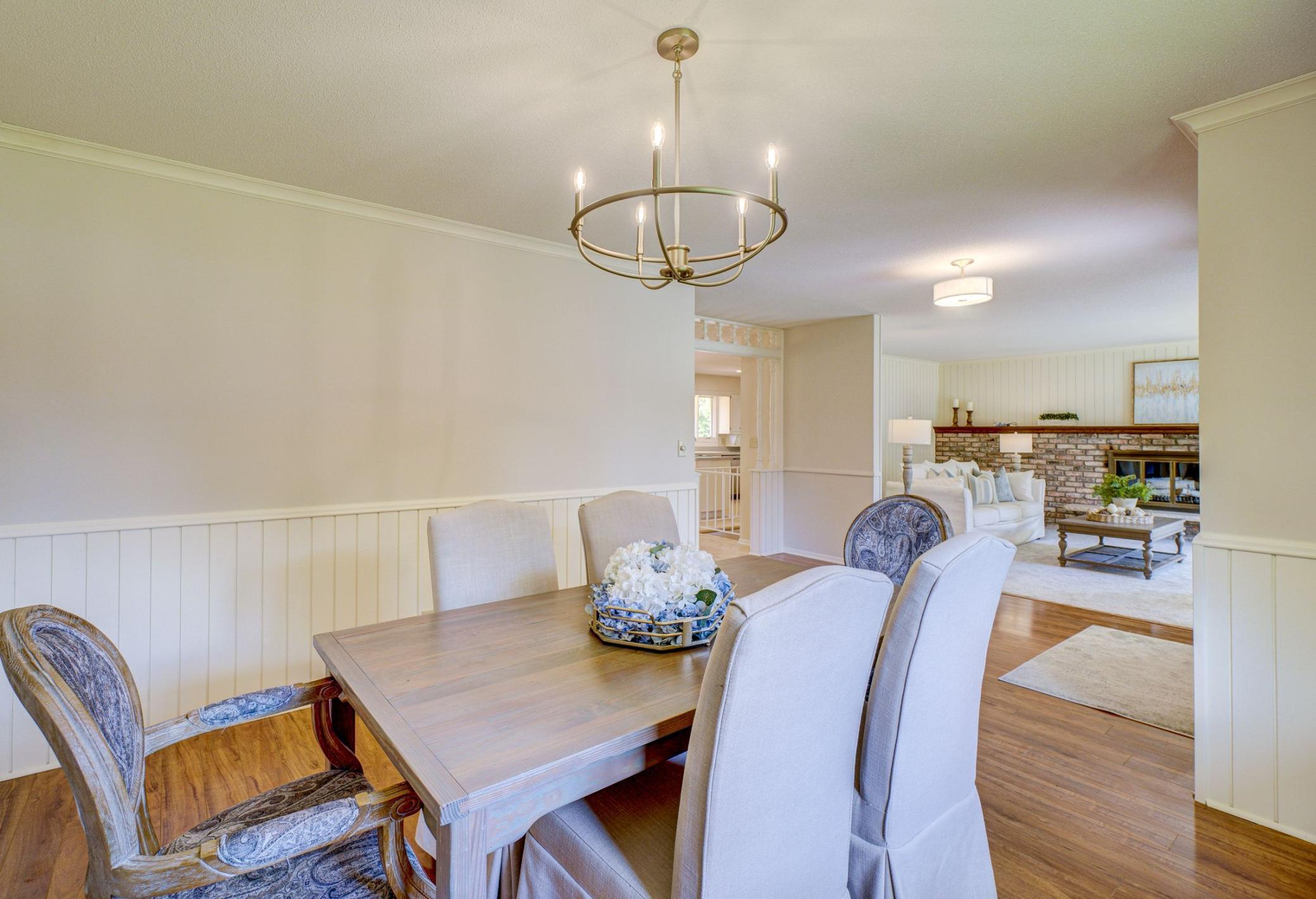 433 White Oak Drive