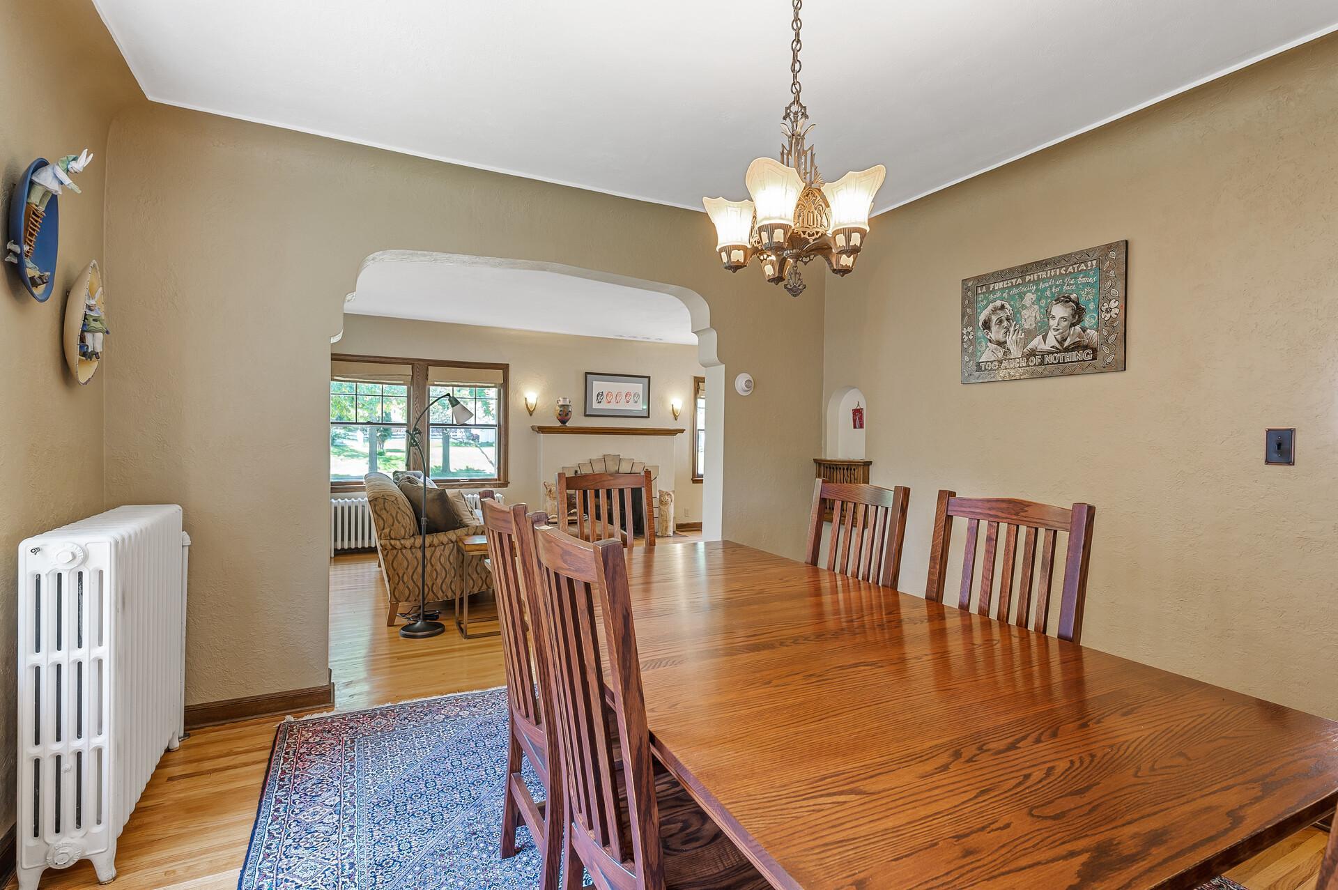 1651 Highland Parkway