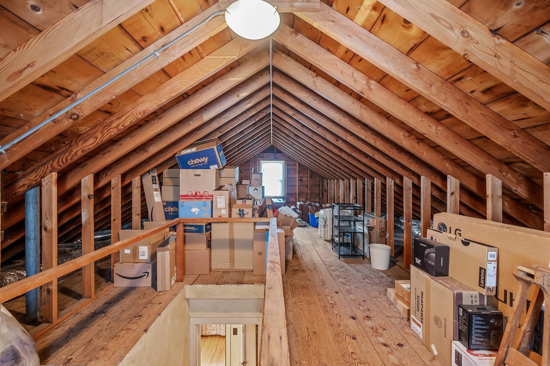 1651 Highland Parkway