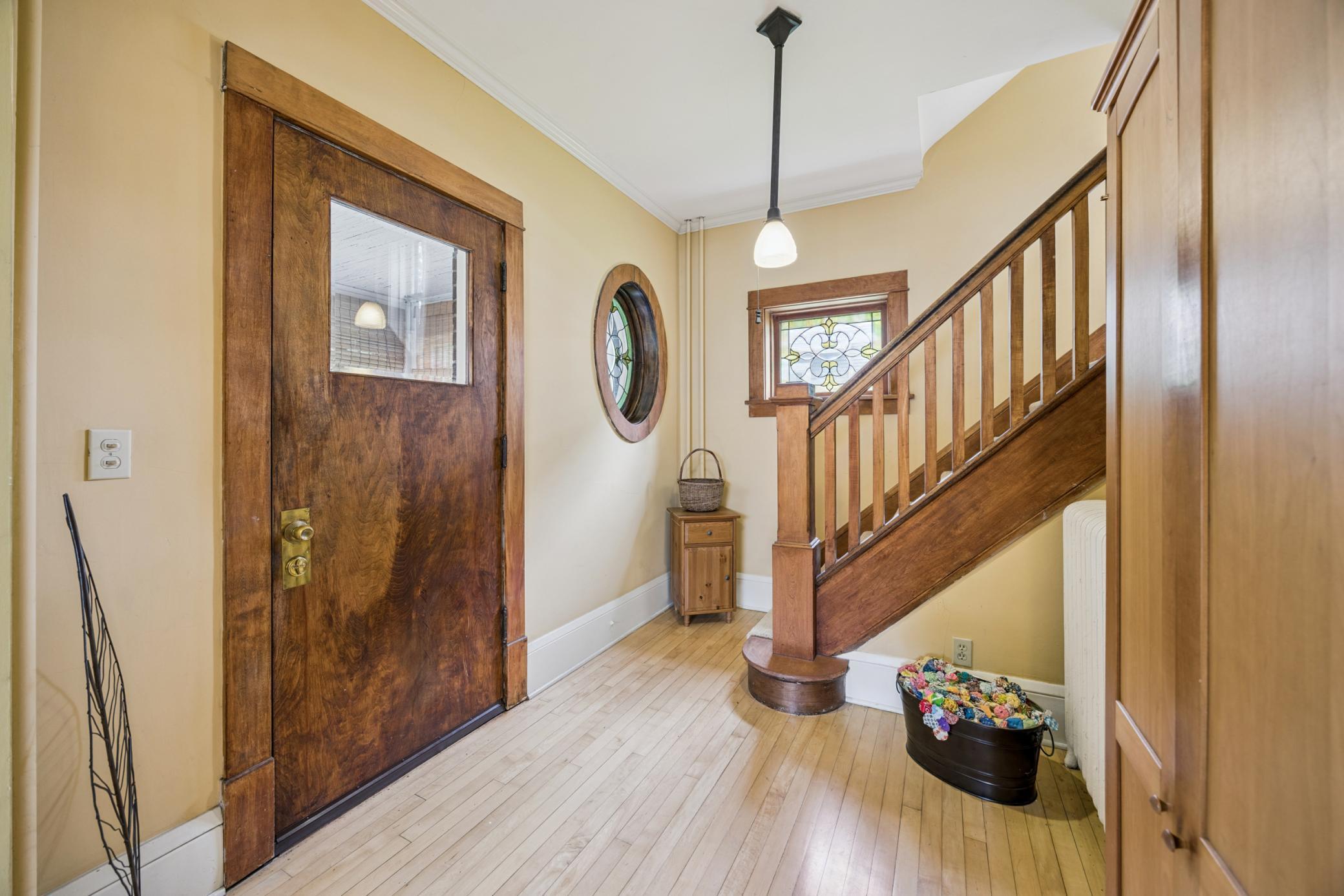 1282 Folsom Street