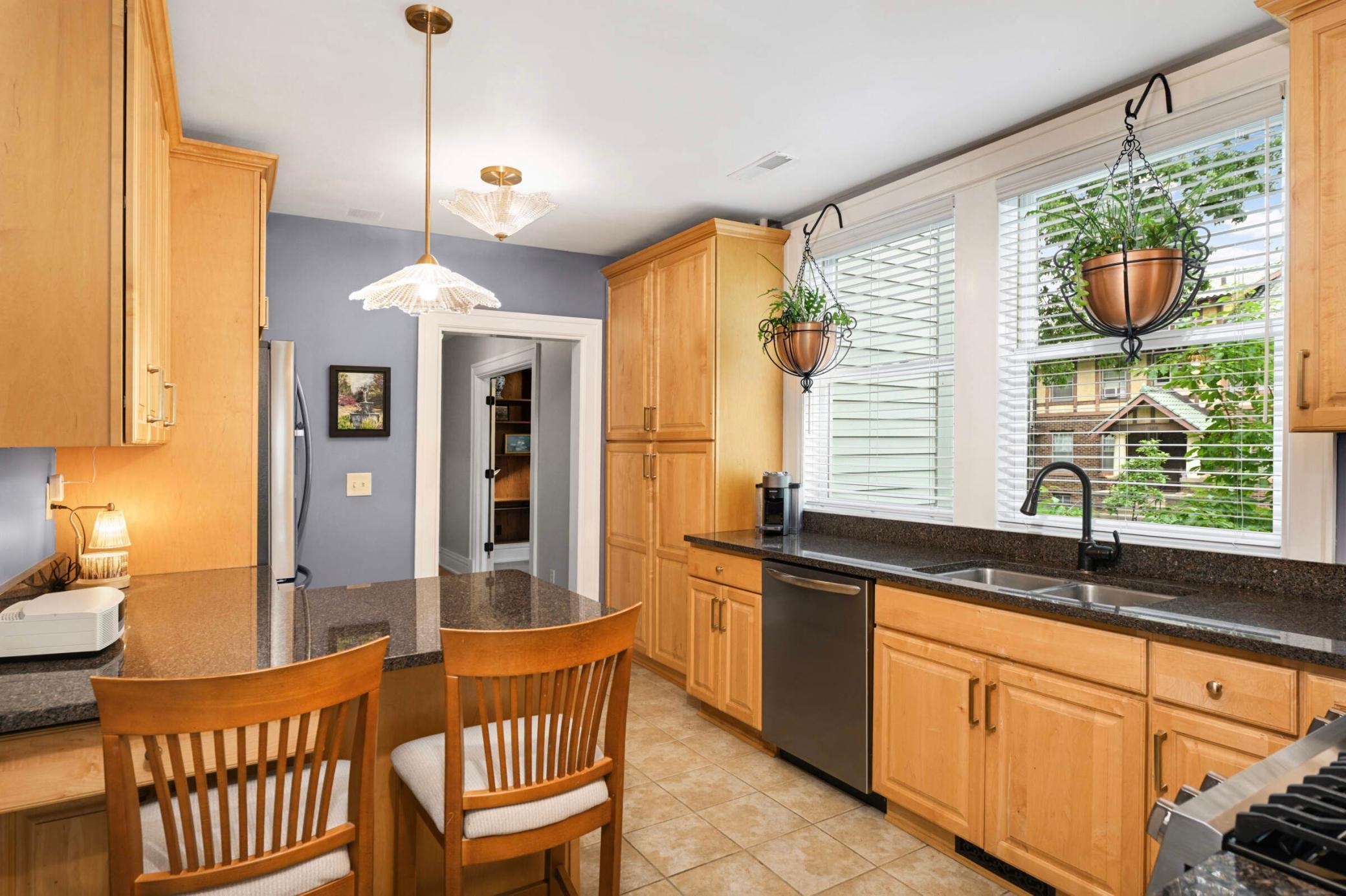 977 Portland Avenue Unit: 1