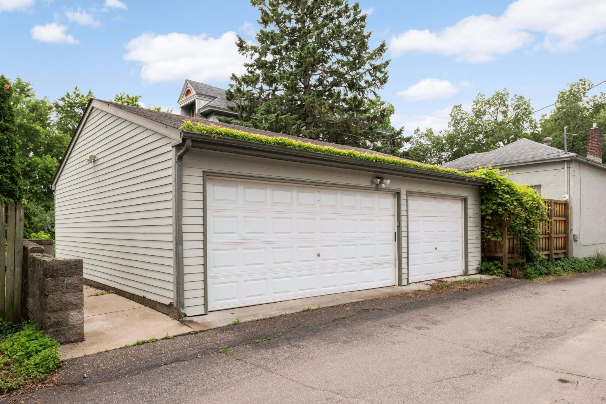 977 Portland Avenue Unit: 1
