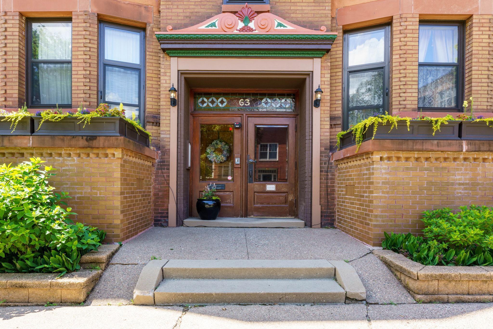 63 Avon Street S Unit: 36