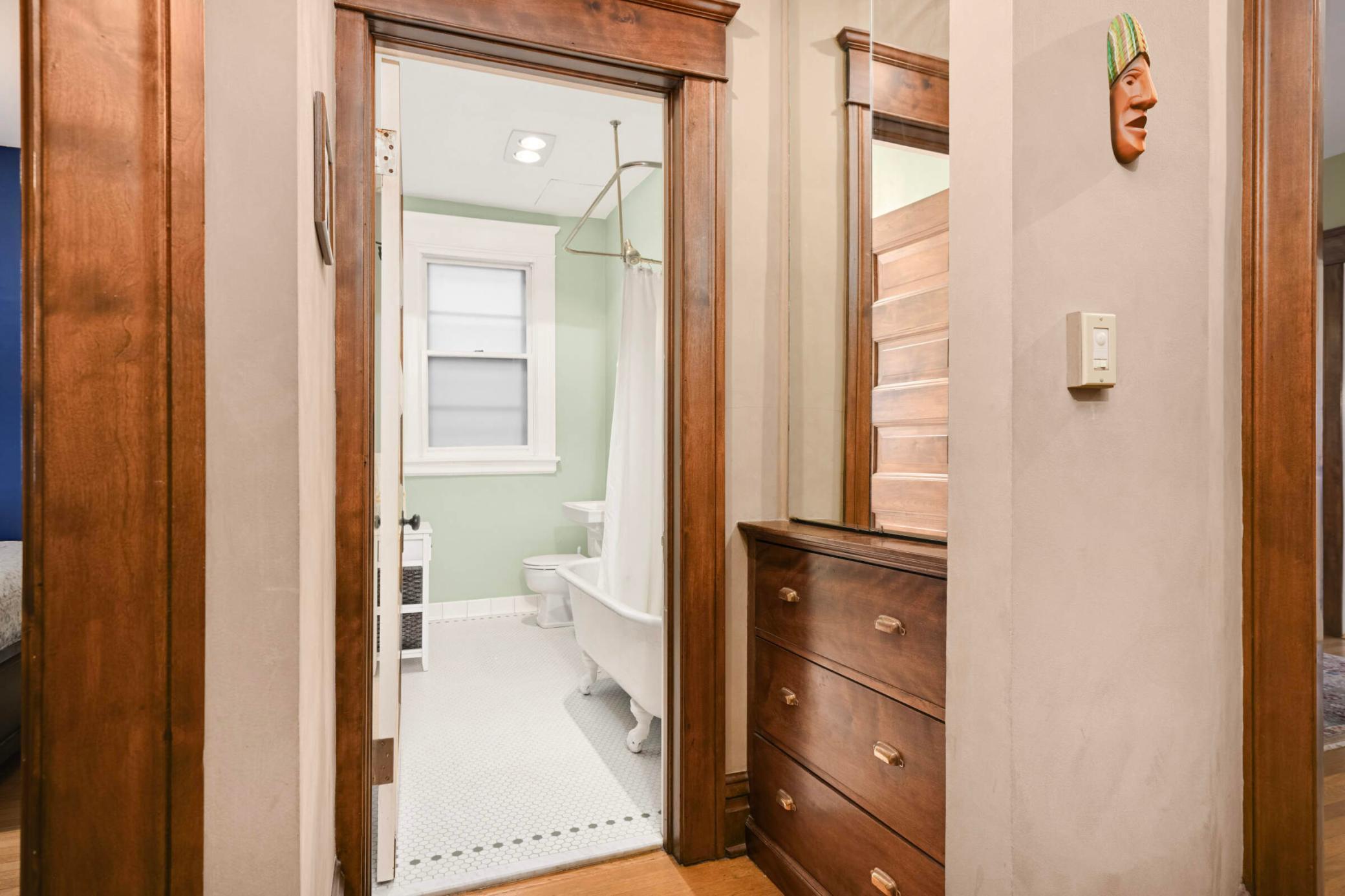 51 Avon Street S Unit: 24