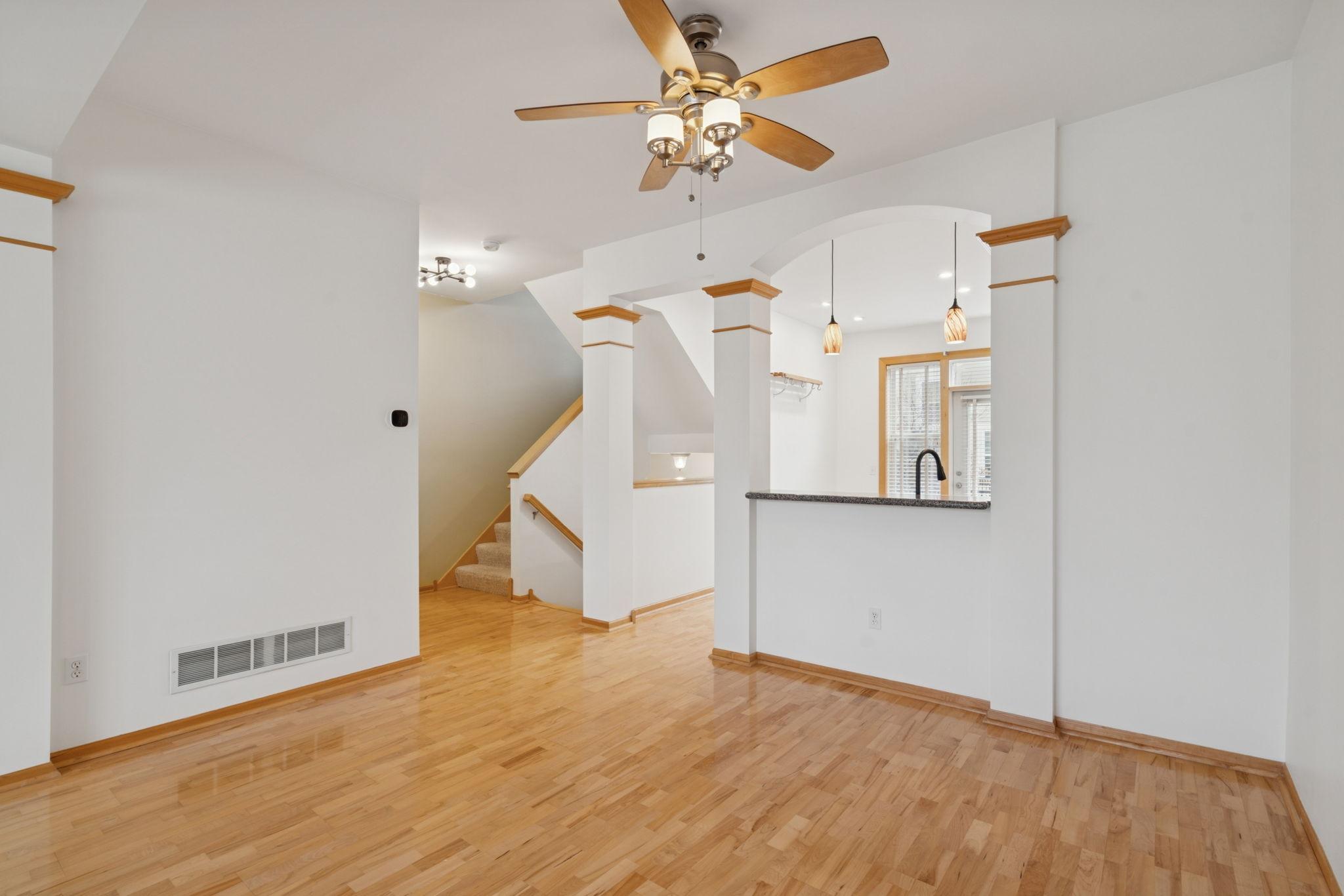 1 4th Avenue N Unit: 103