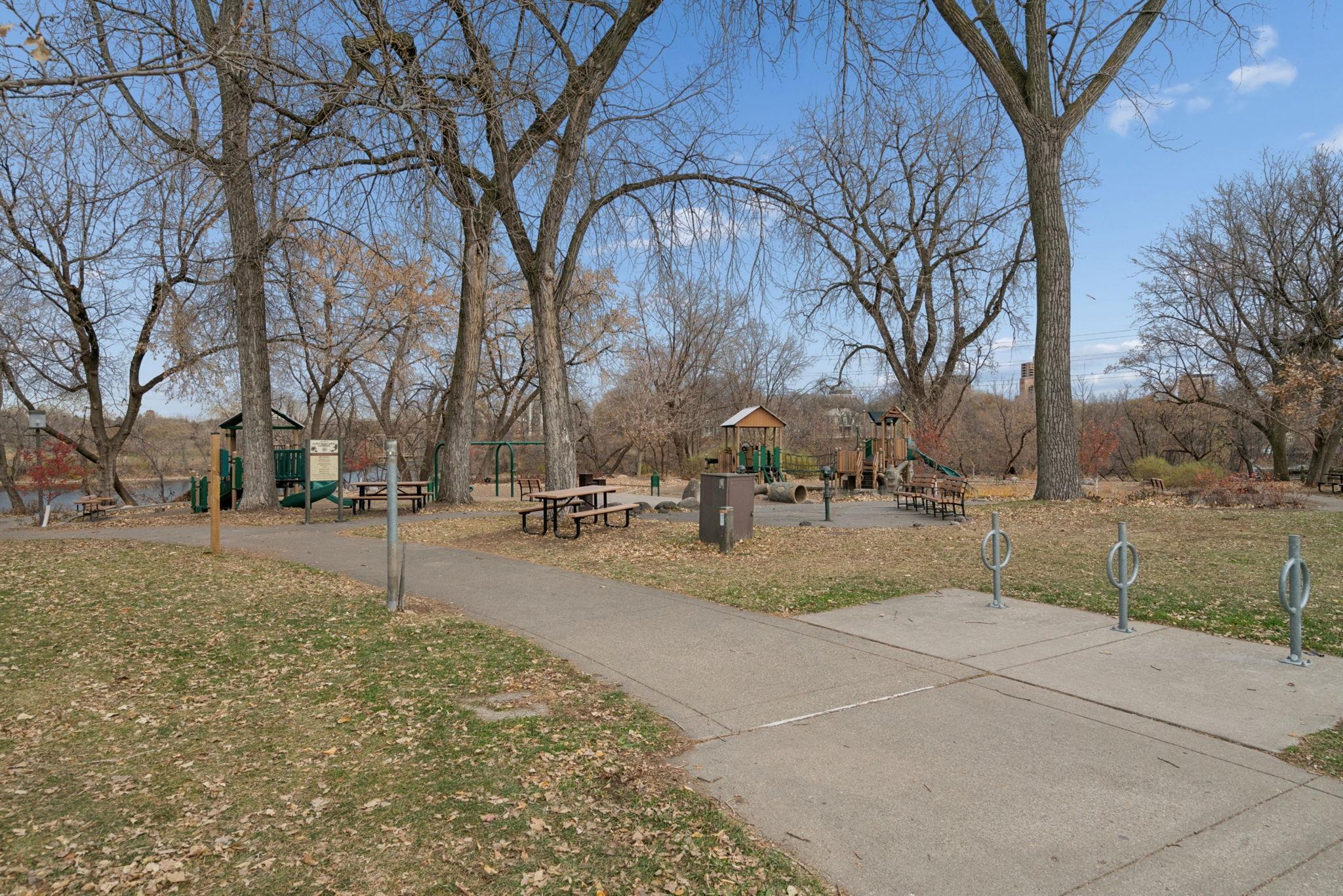 1 4th Avenue N Unit: 103