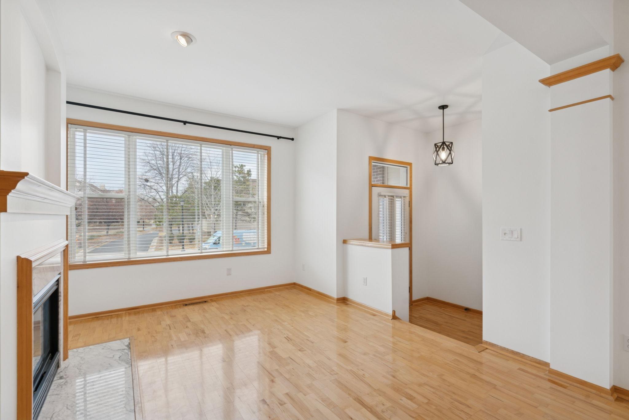 1 4th Avenue N Unit: 103