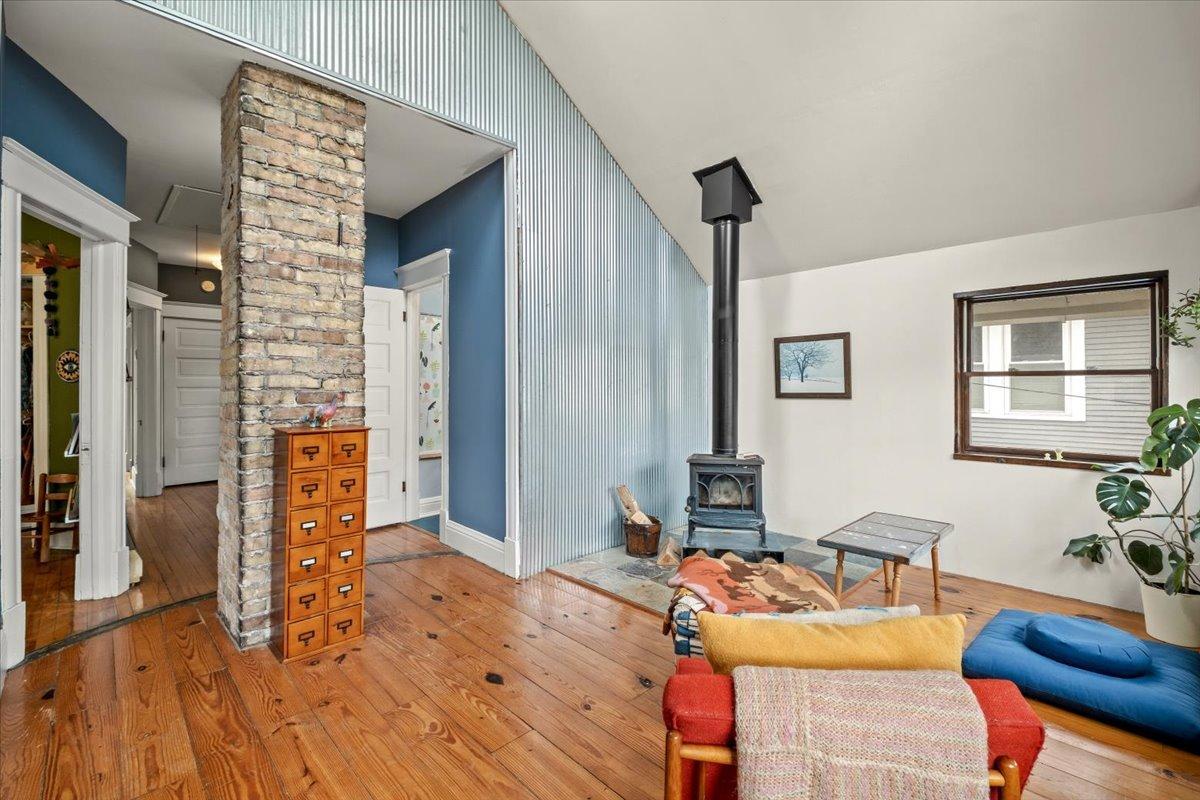 2422 E 22nd Street