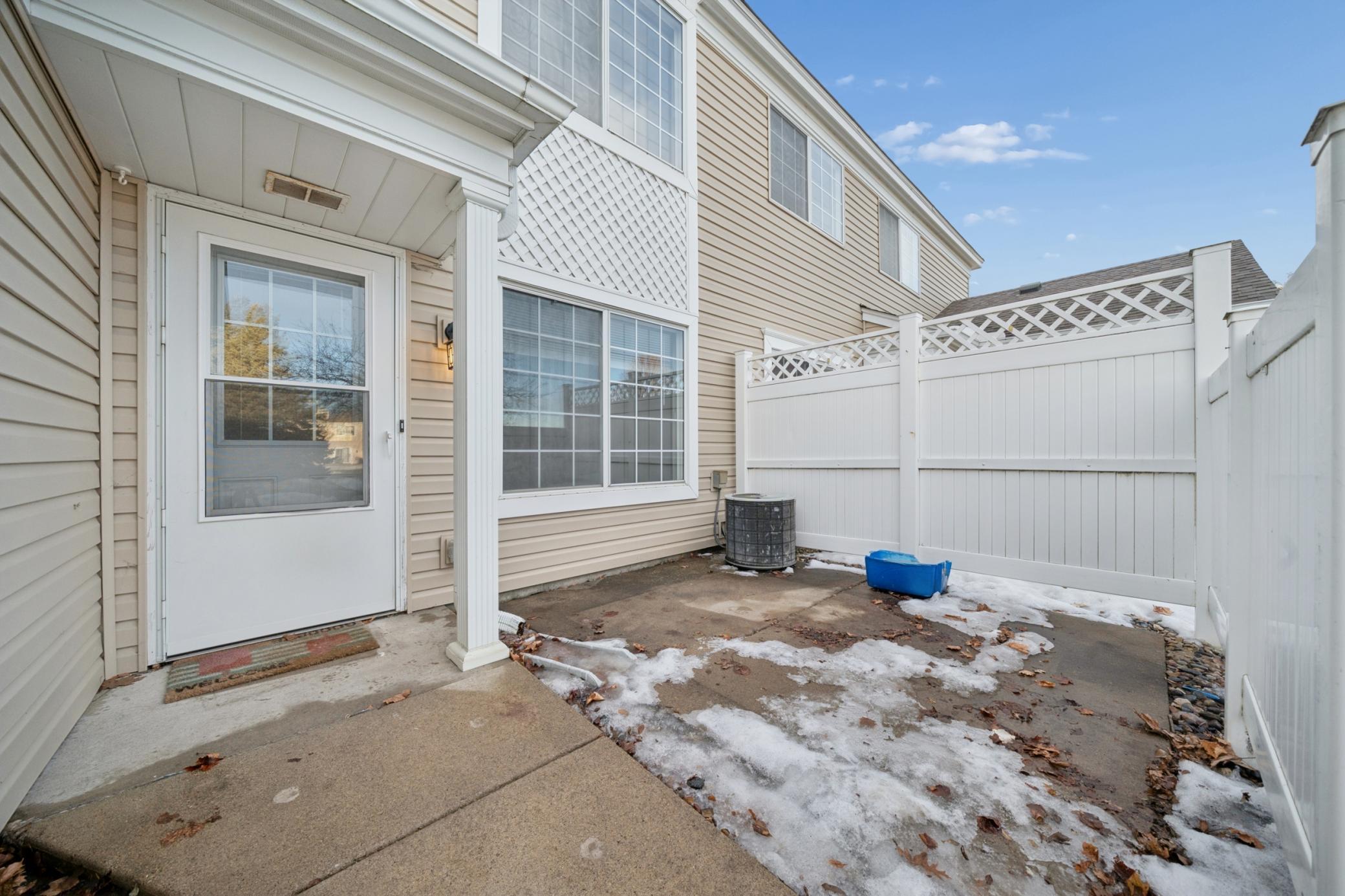 1825 Southcross Drive W Unit: 2306