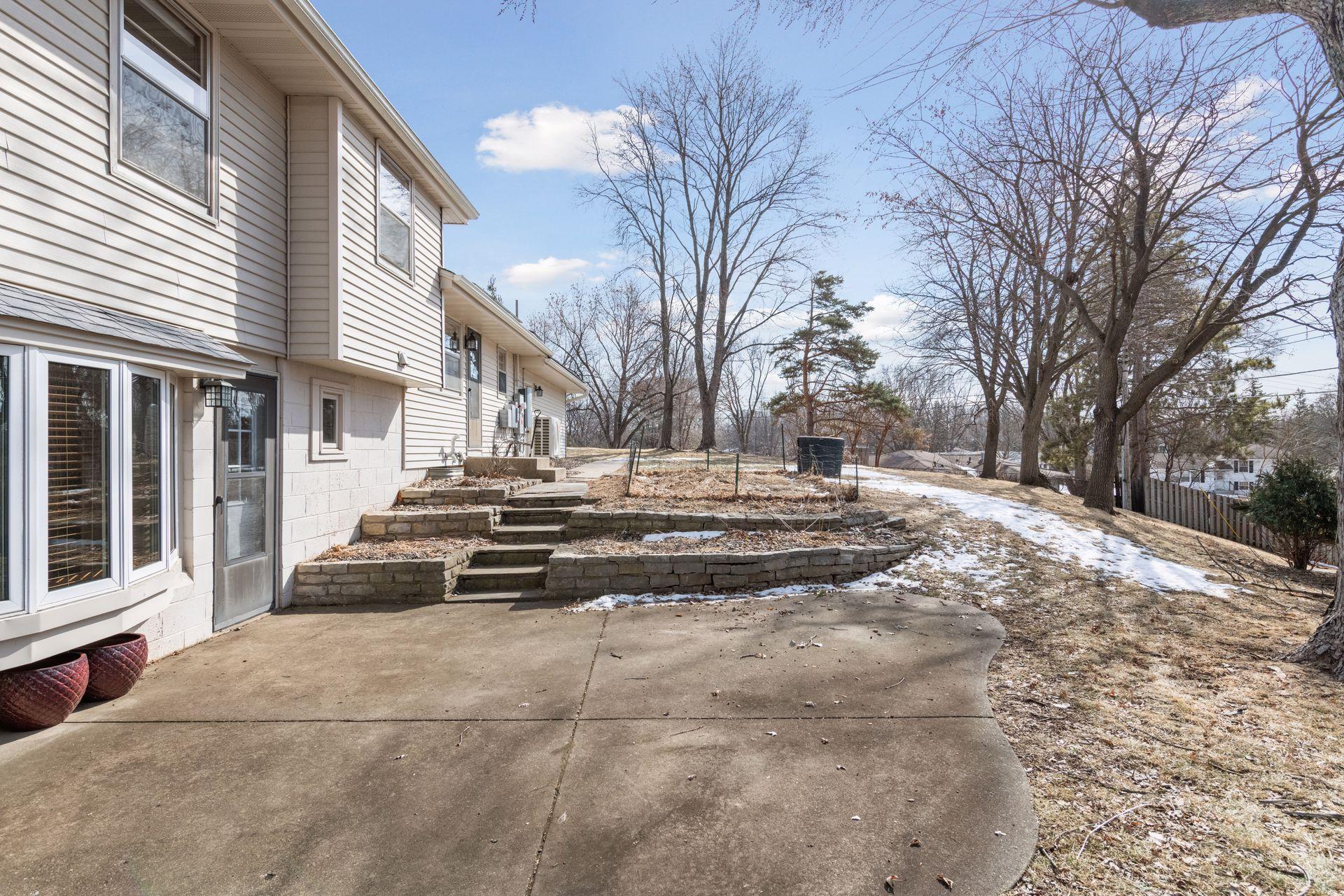 8449 Morris Circle
