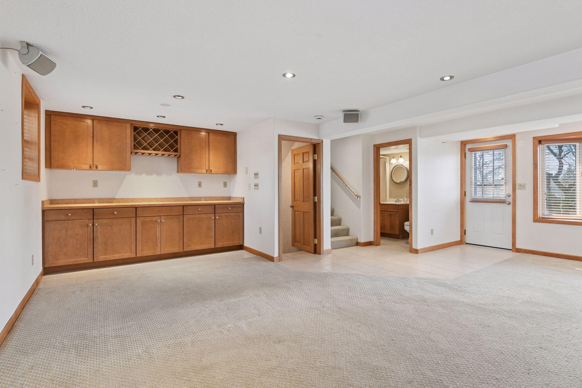 8449 Morris Circle
