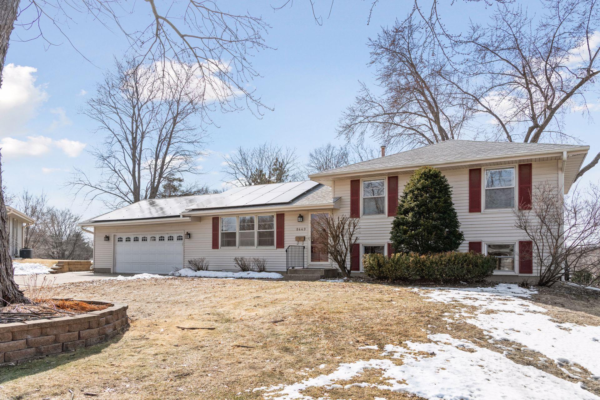 8449 Morris Circle