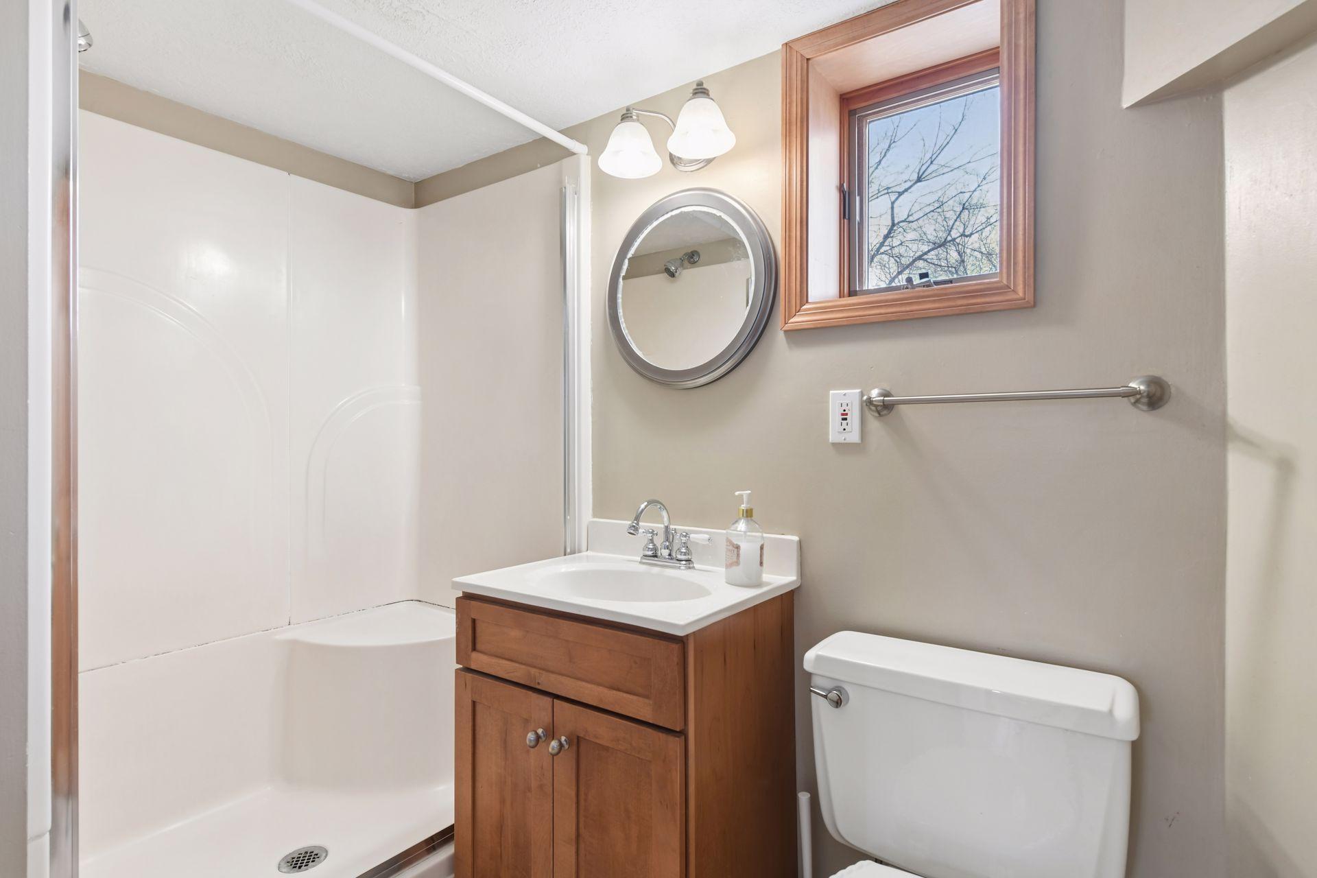 8449 Morris Circle