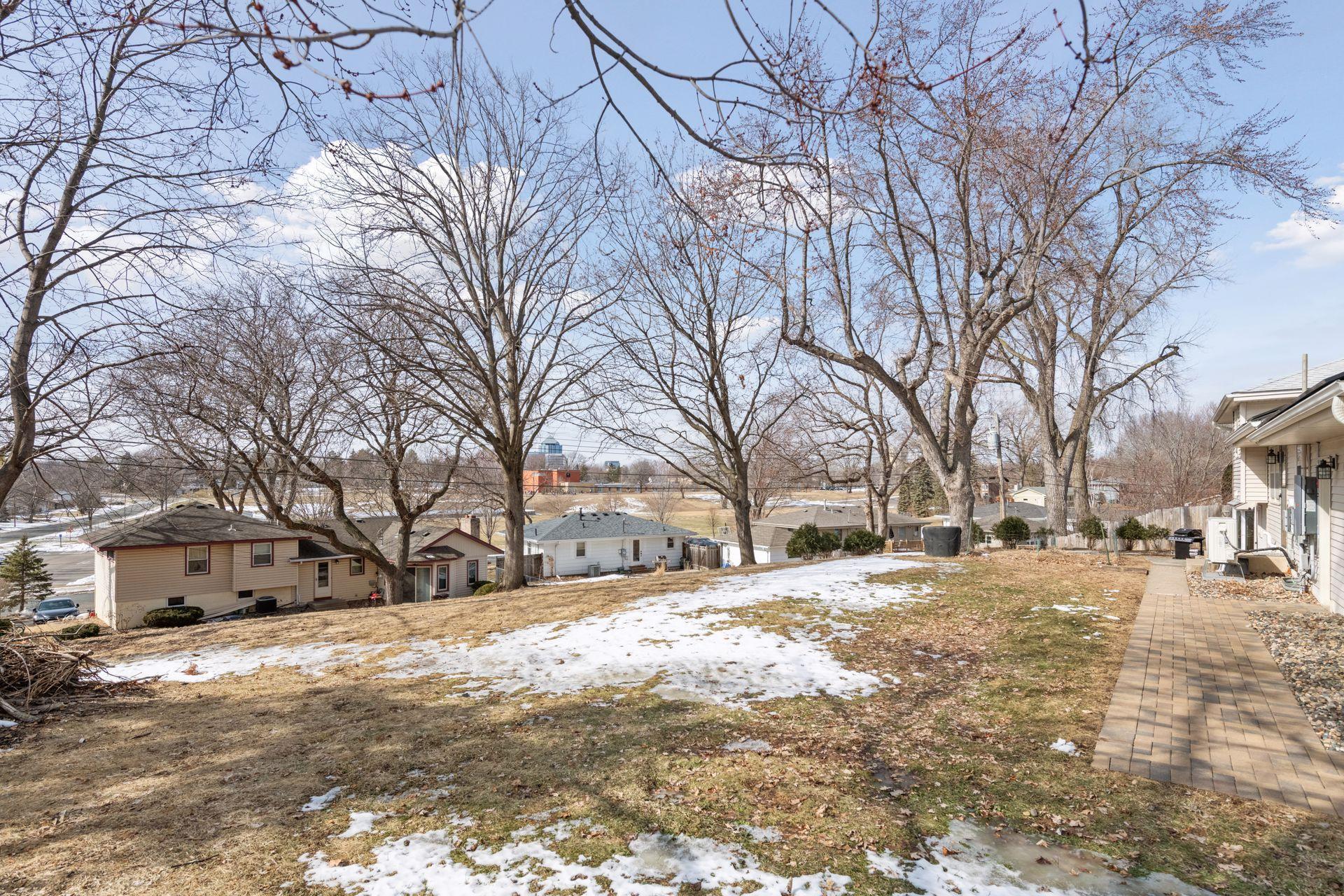 8449 Morris Circle
