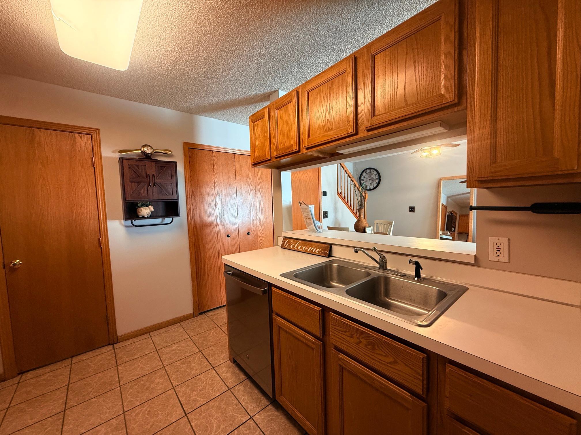 1825 Southcross Drive W Unit: 2306