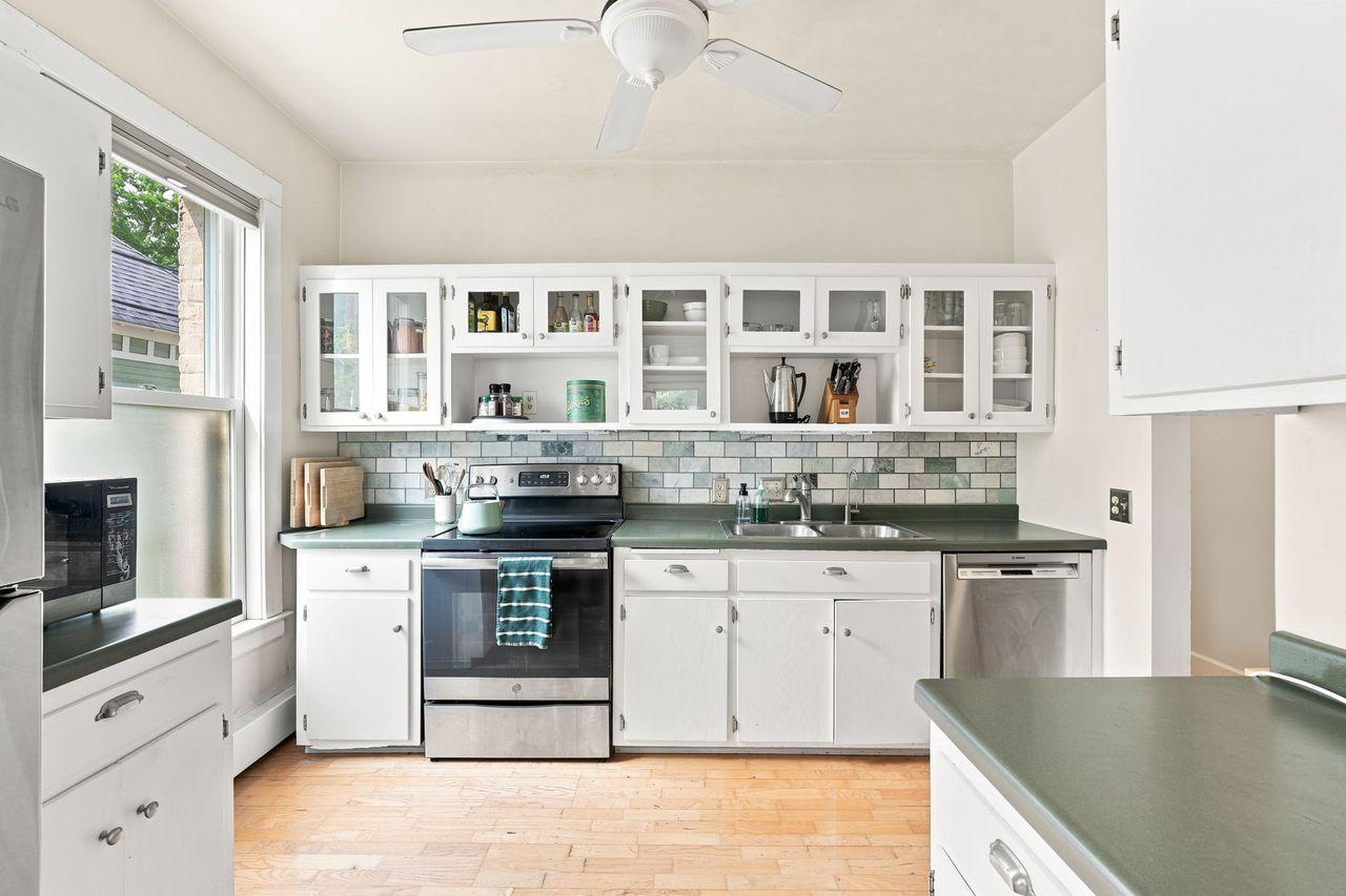 87 Kent Street Unit: 2