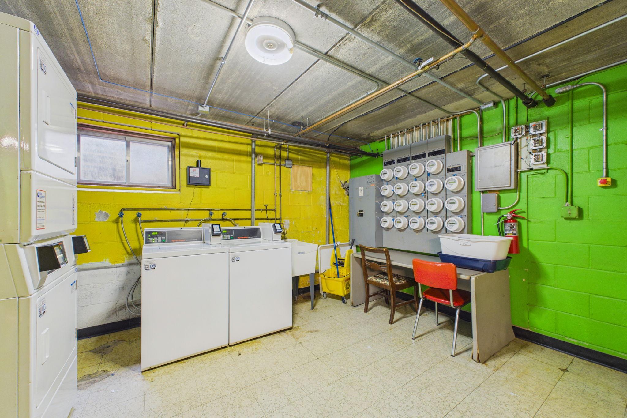 2630 Pleasant Avenue Unit: 205