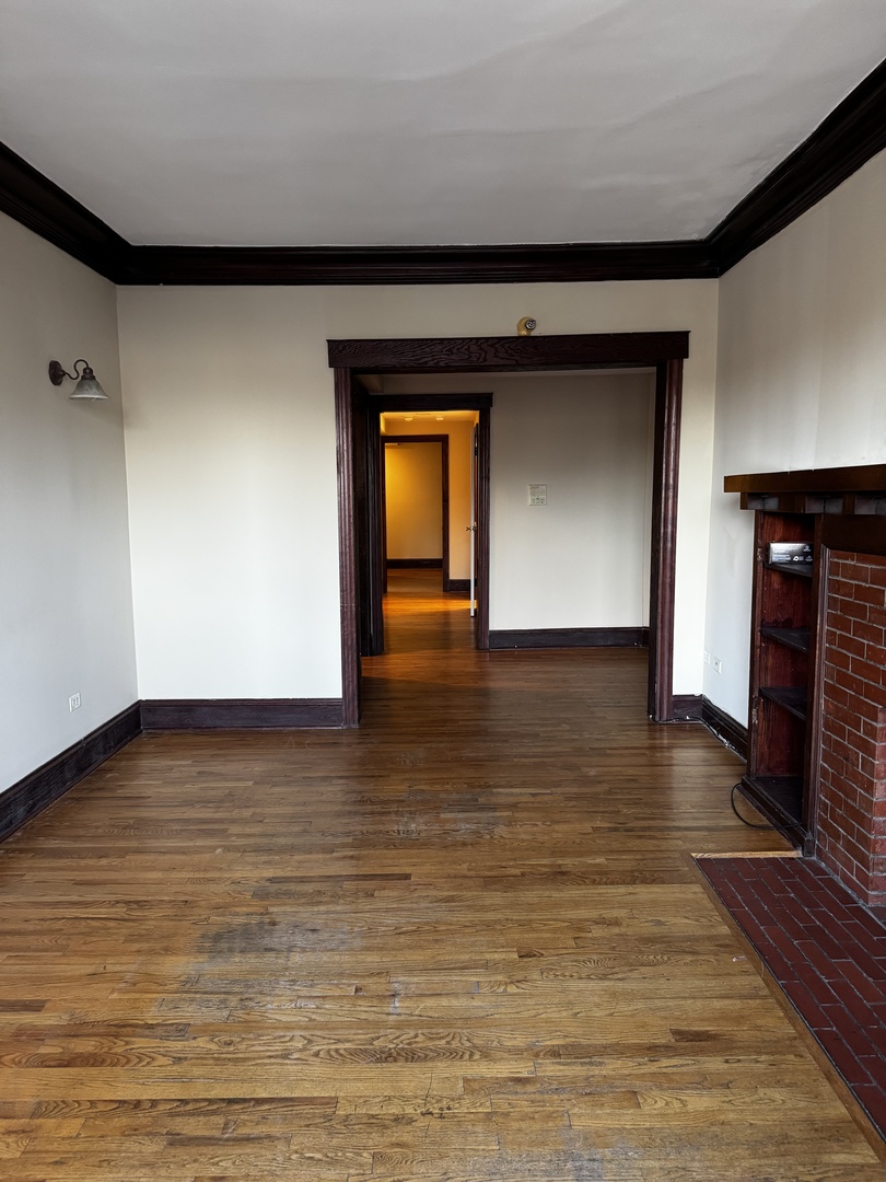 3700 N Sheffield Avenue Unit: 1