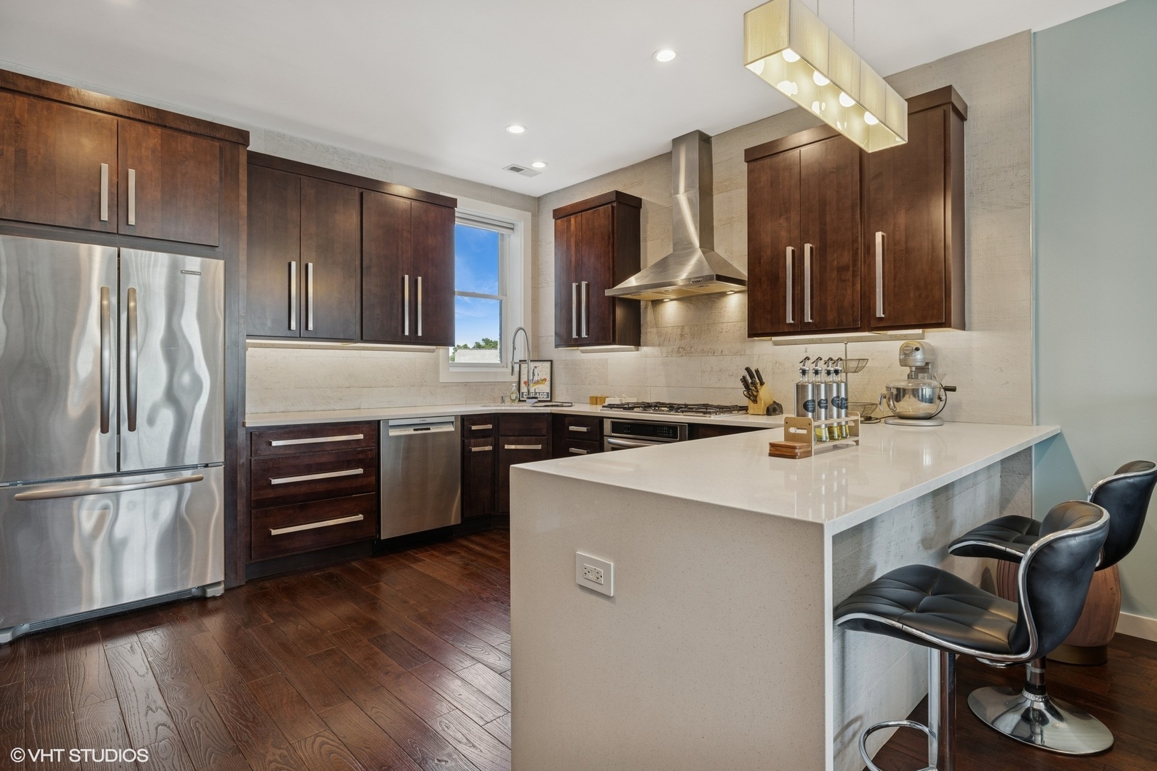 4130 N Kimball Avenue Unit: 3