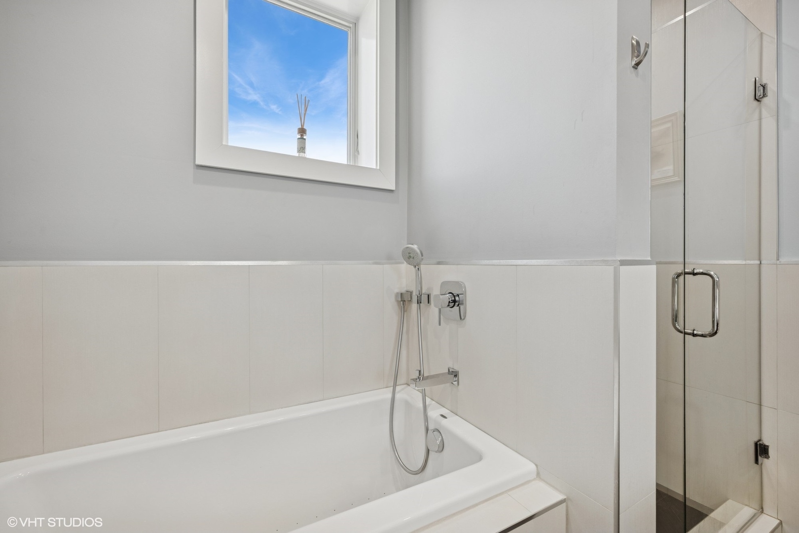 4130 N Kimball Avenue Unit: 3