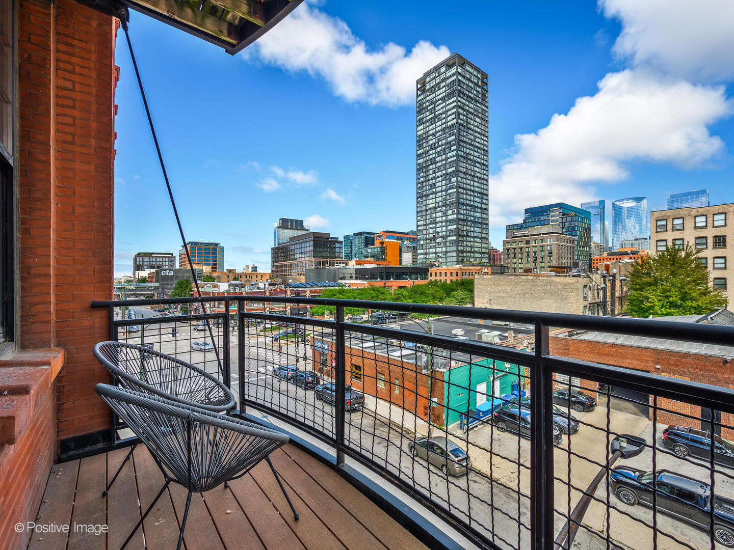 1000 W Washington Boulevard Unit: 334