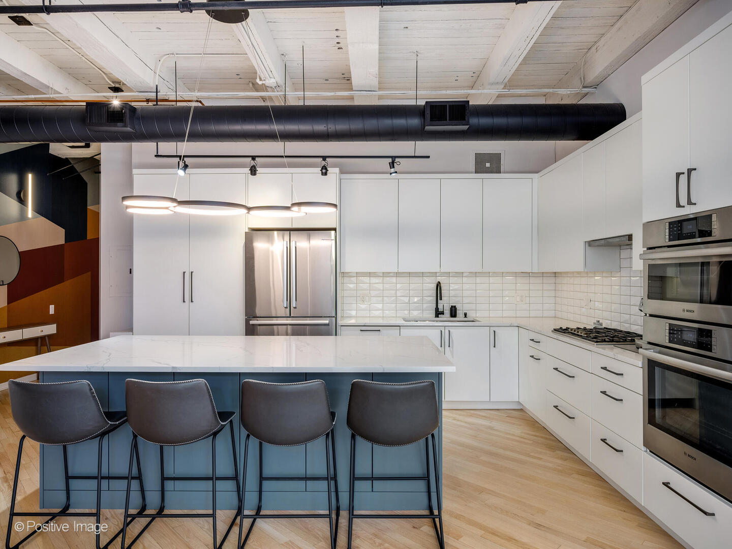 1000 W Washington Boulevard Unit: 334