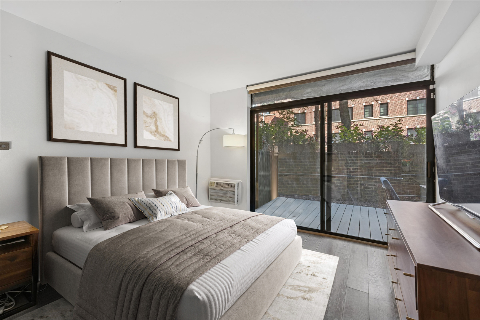 2600 N Hampden Court Unit: J1