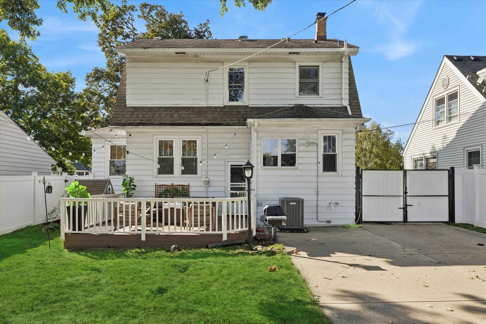 235 S Oakland Grove Avenue