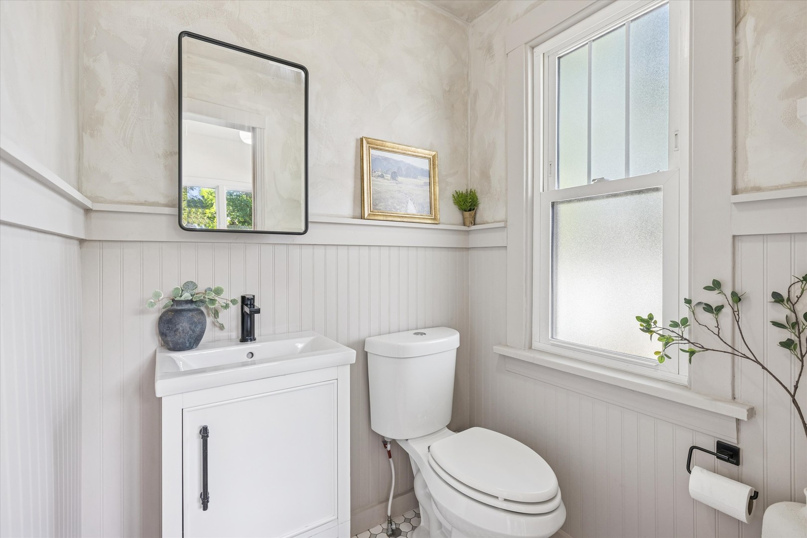 235 S Oakland Grove Avenue