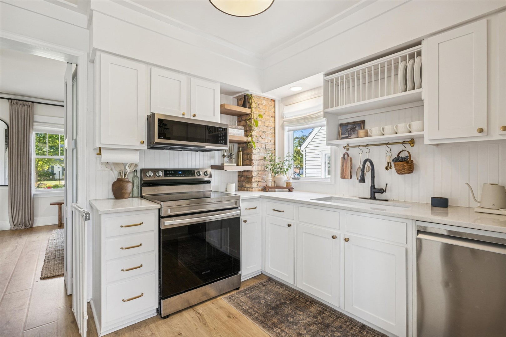 235 S Oakland Grove Avenue