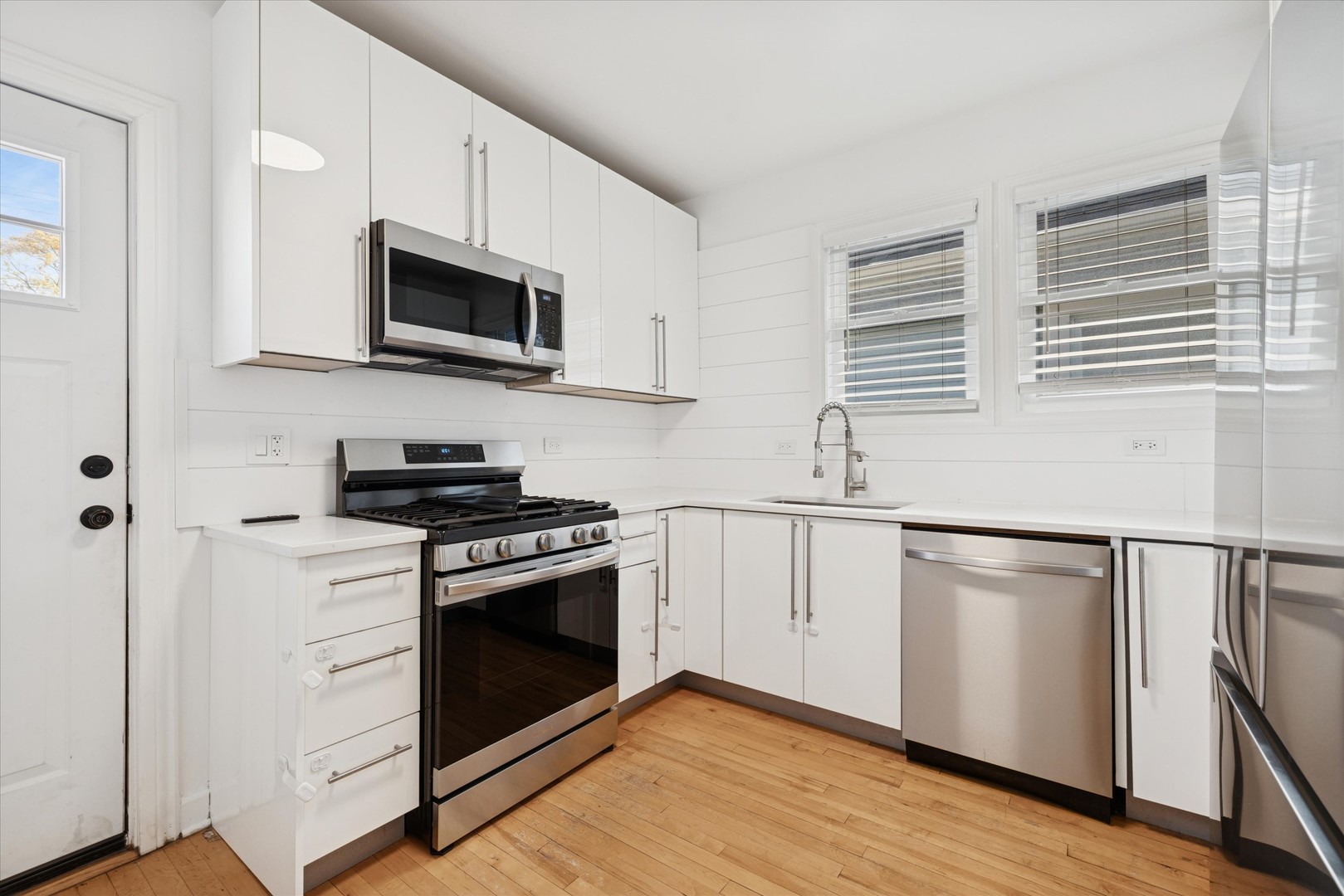 3831 N New England Avenue