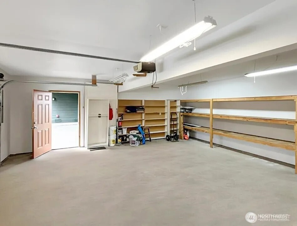 1028 Circle Drive
